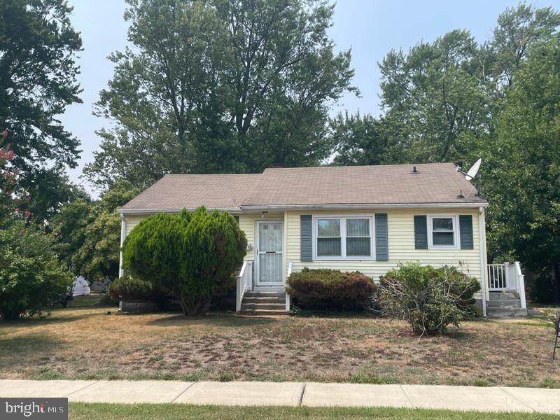 BRIAR PARK - Residential
