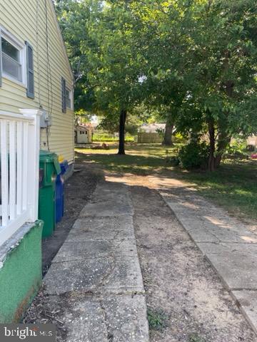 BRIAR PARK - Residential