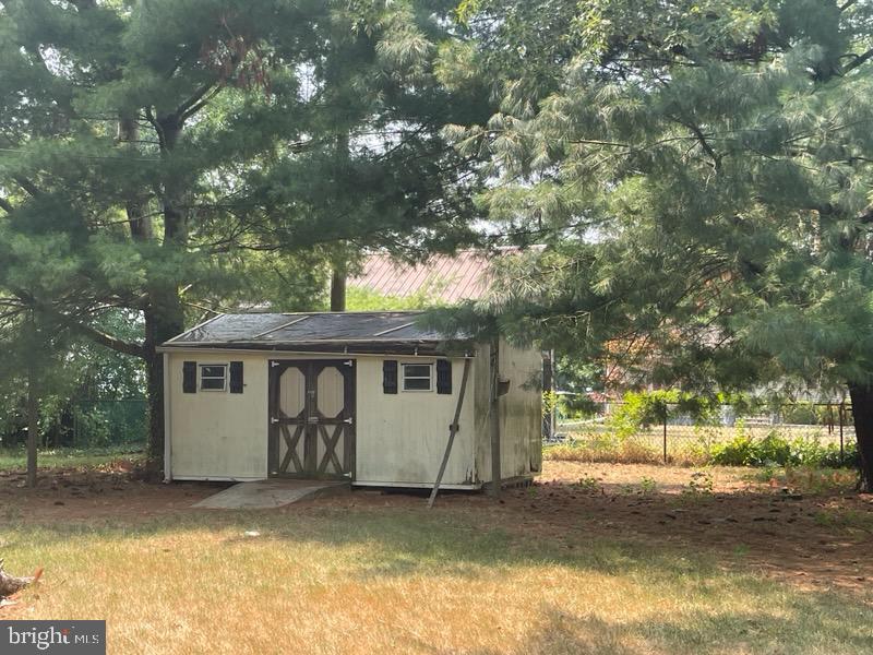 BRIAR PARK - Residential