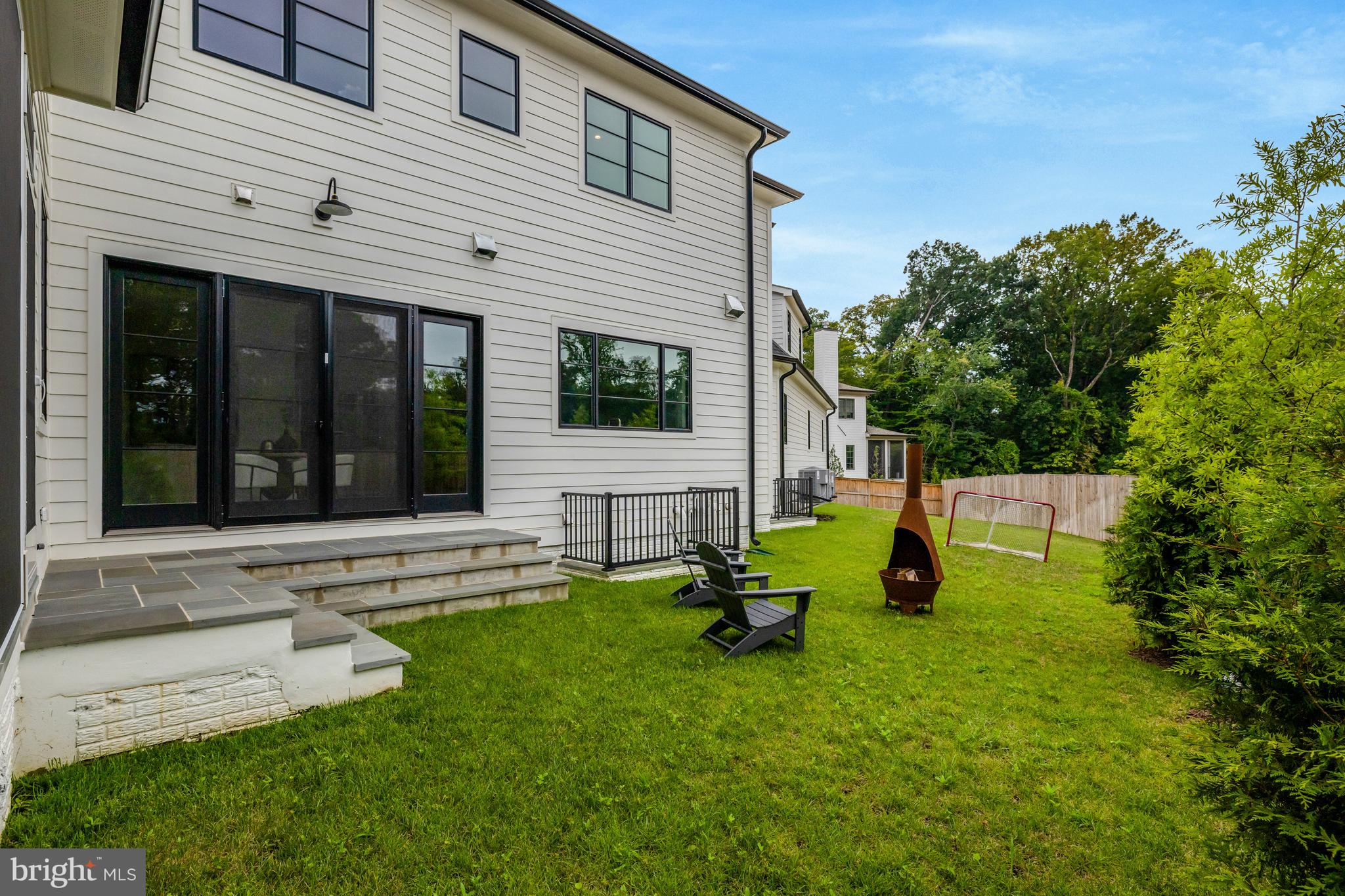MANORS AT MCNAIR FARMS - Residential