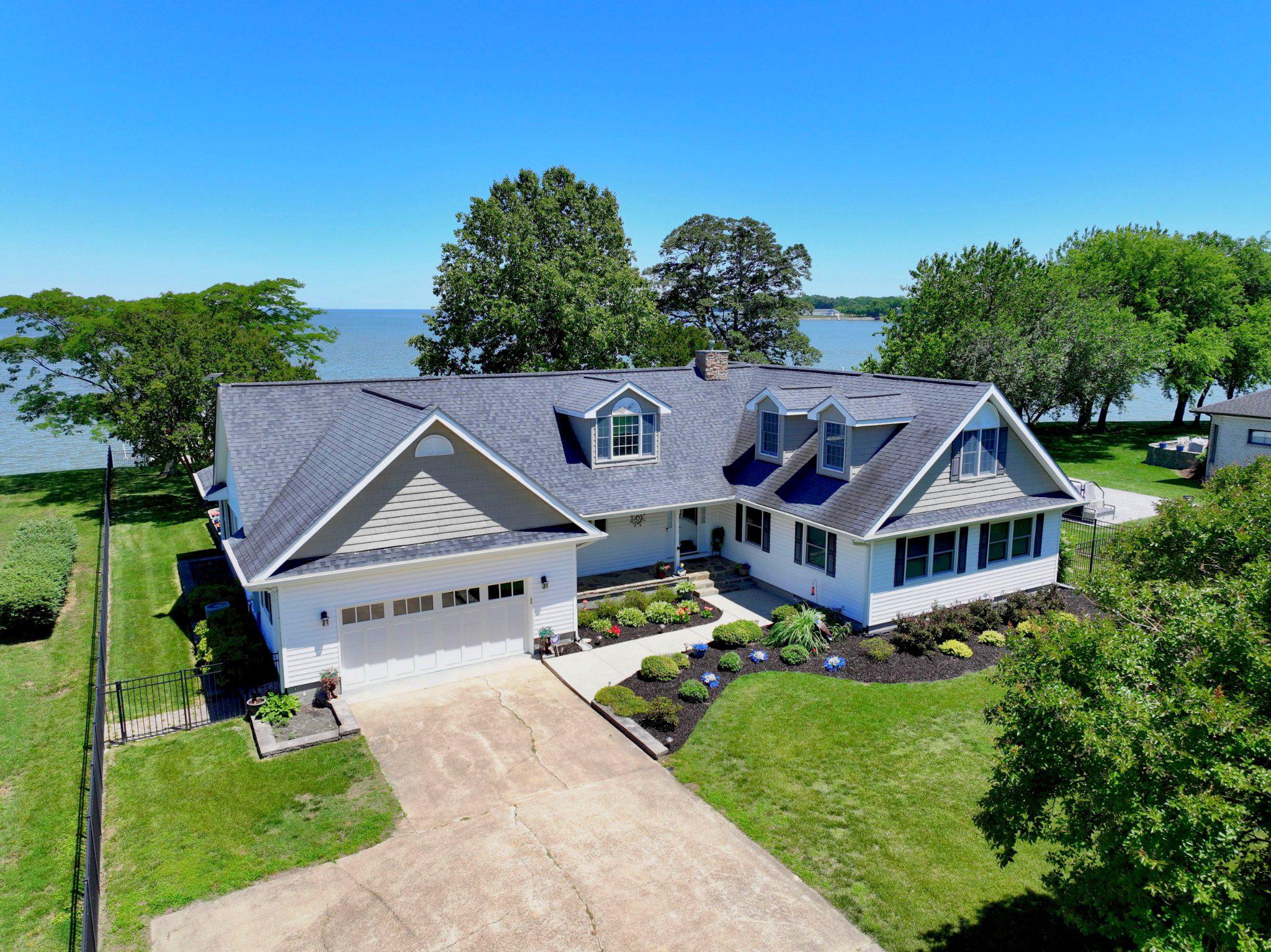 BARRACK HOME PLACE - Residential