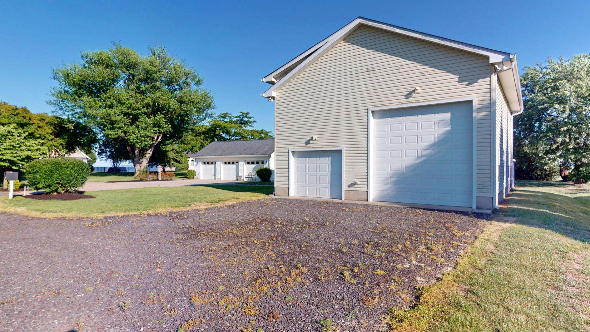 BARRACK HOME PLACE - Residential