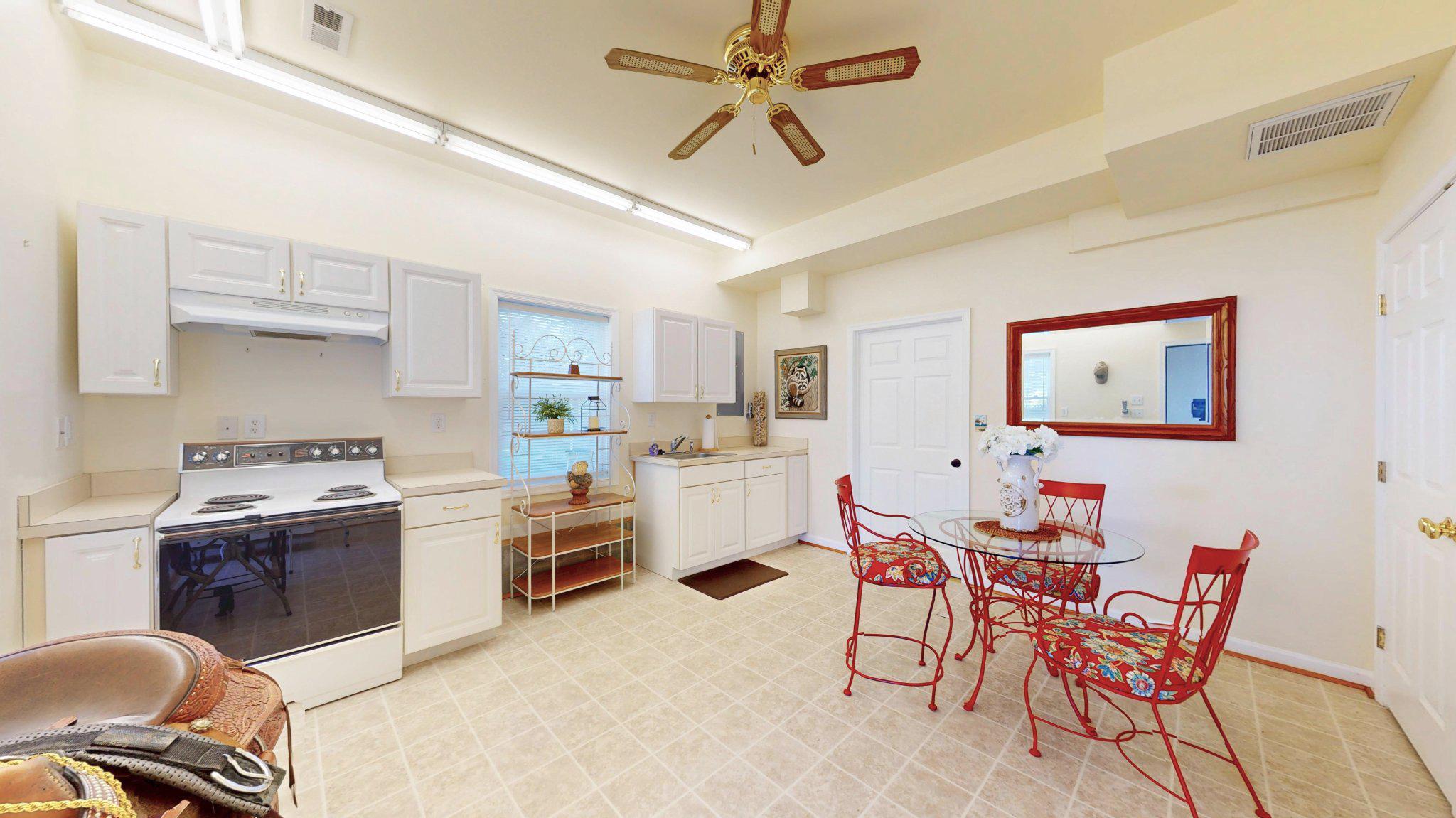 BARRACK HOME PLACE - Residential