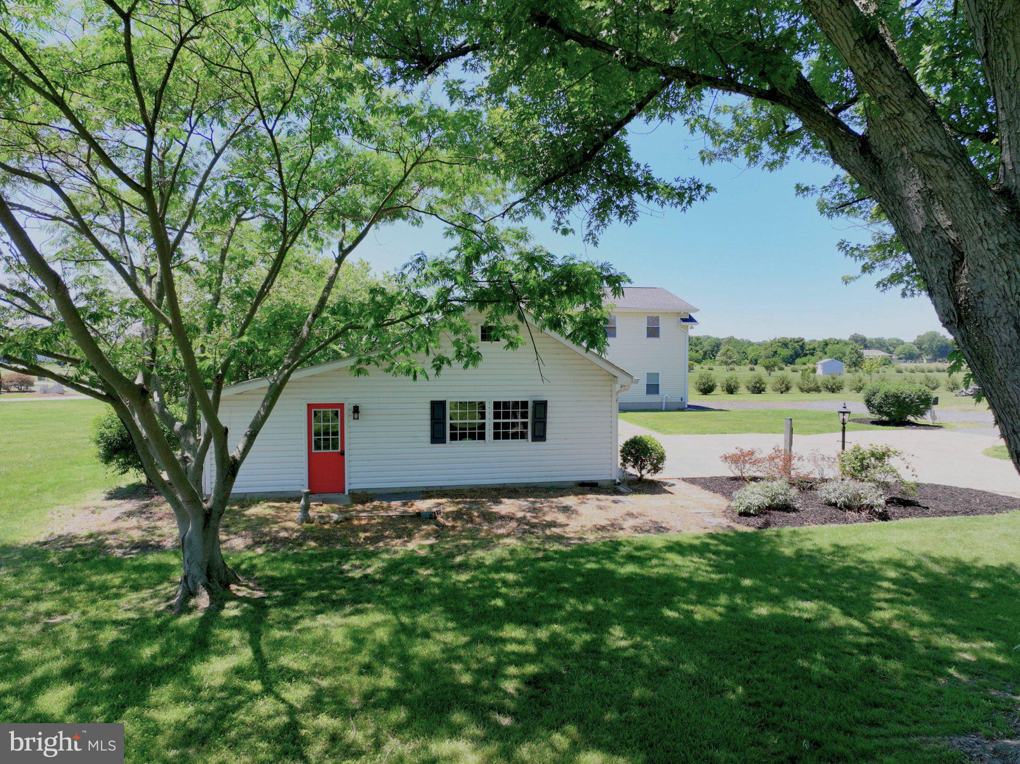 BARRACK HOME PLACE - Residential
