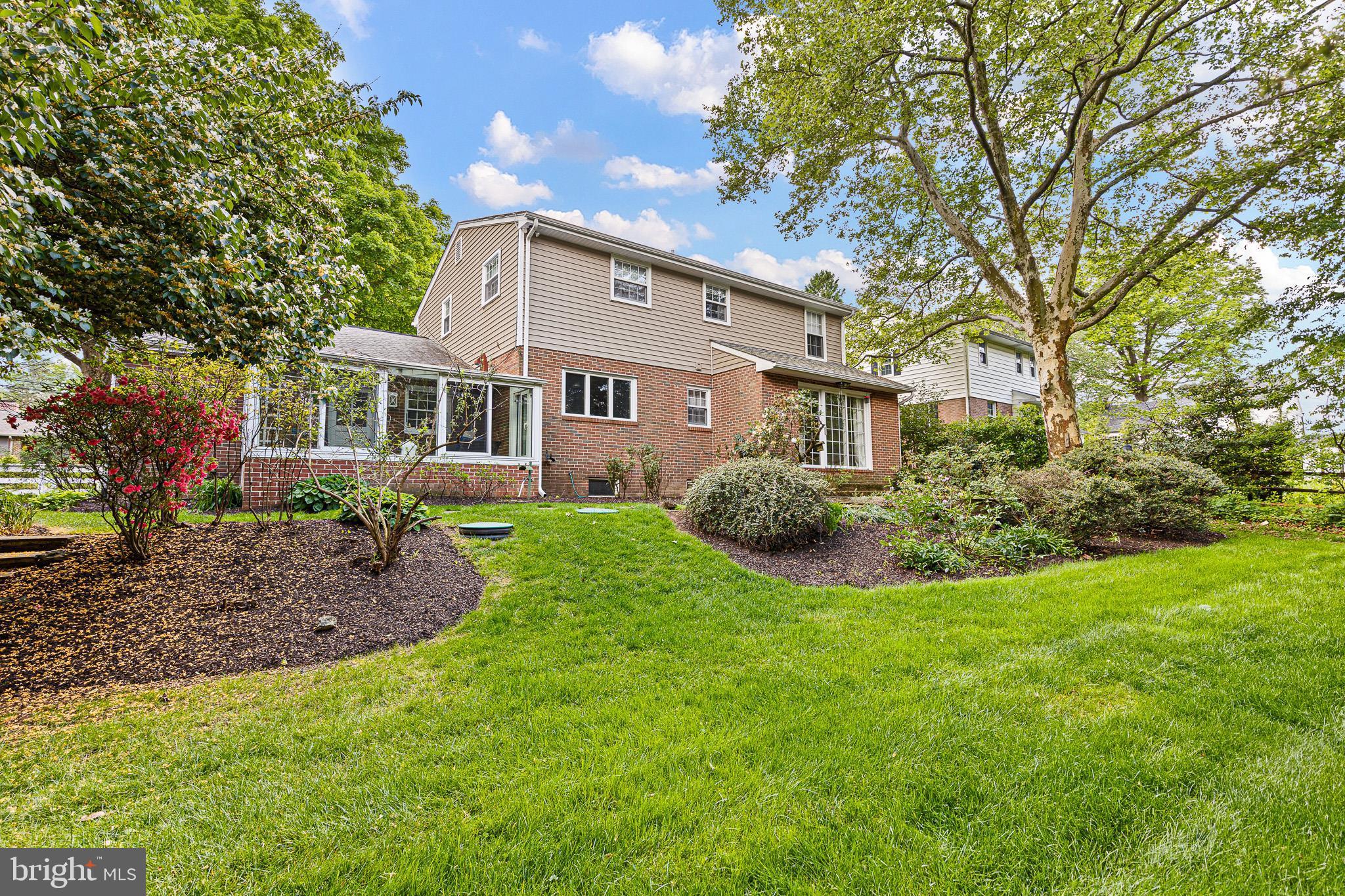HOLLINGSWORTH - Residential