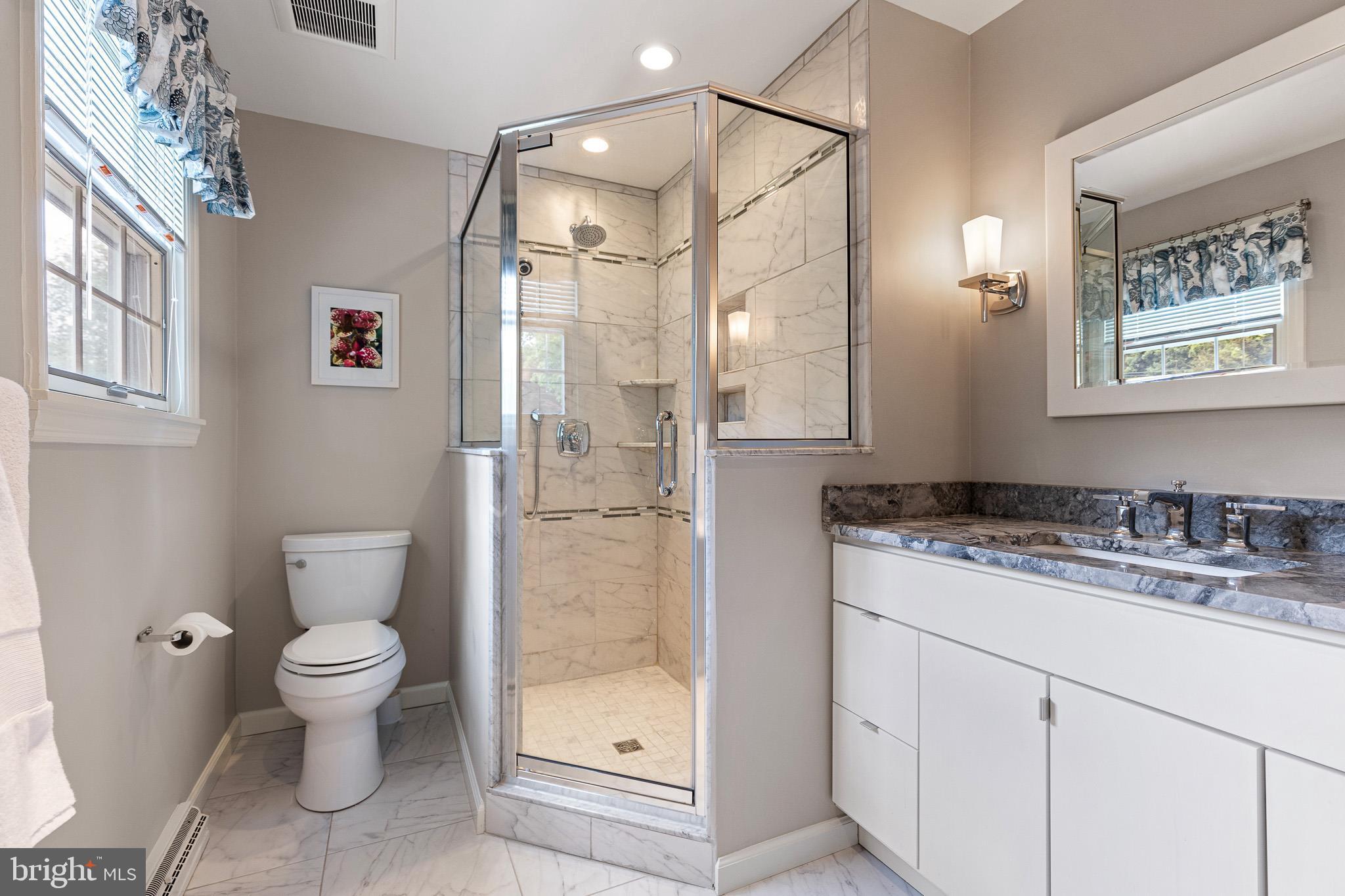HOLLINGSWORTH - Residential
