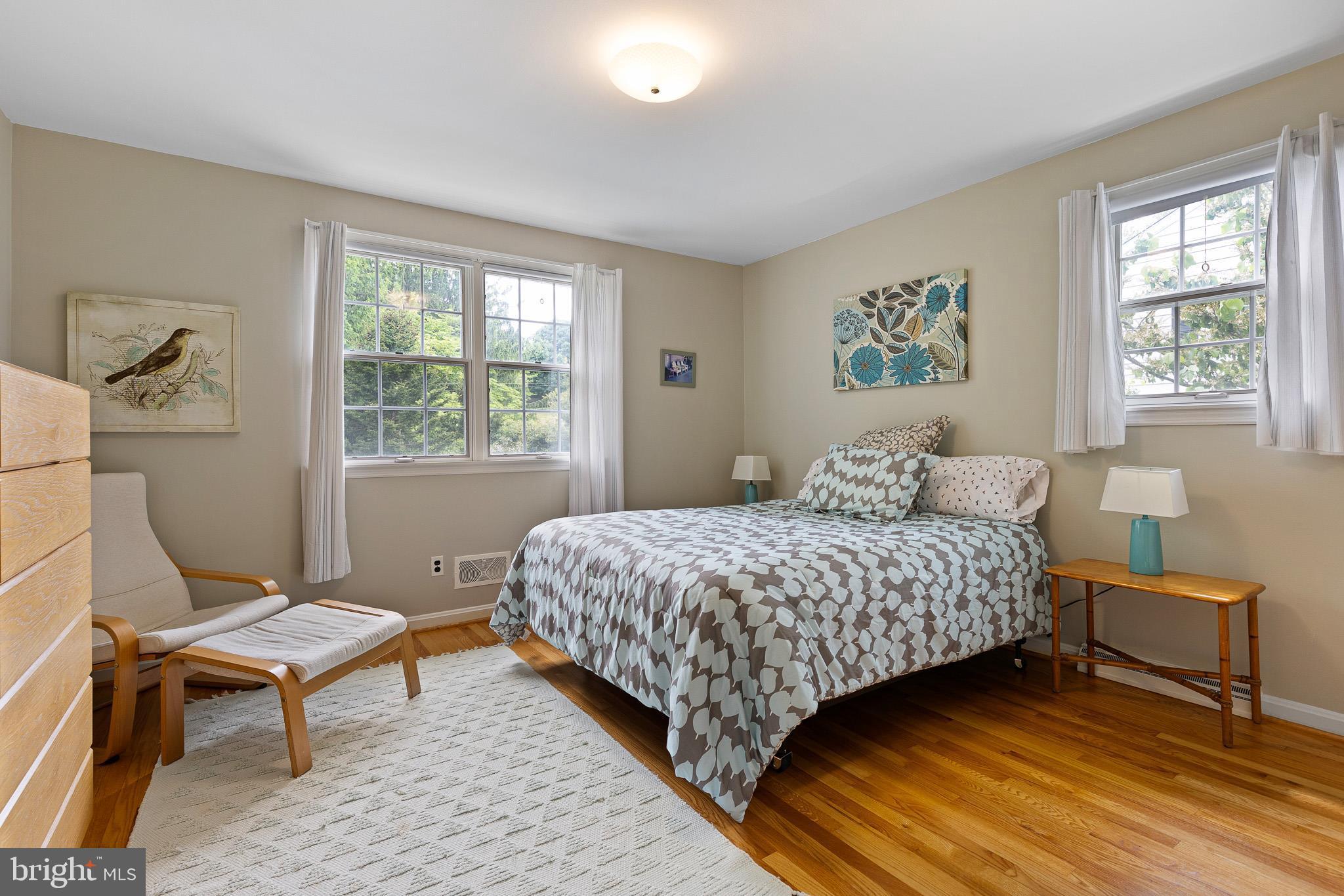 HOLLINGSWORTH - Residential