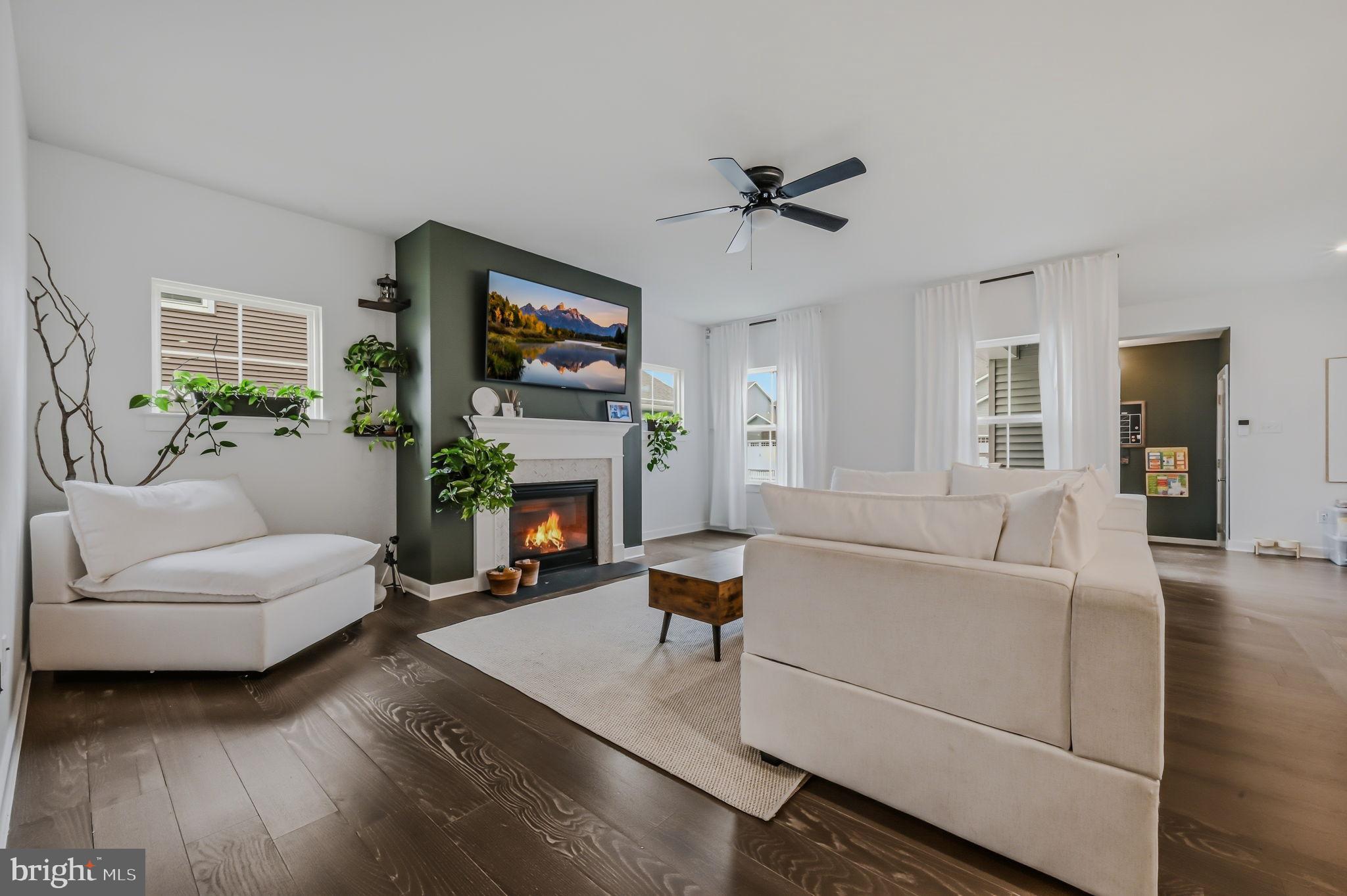 PARKSIDE - Residential