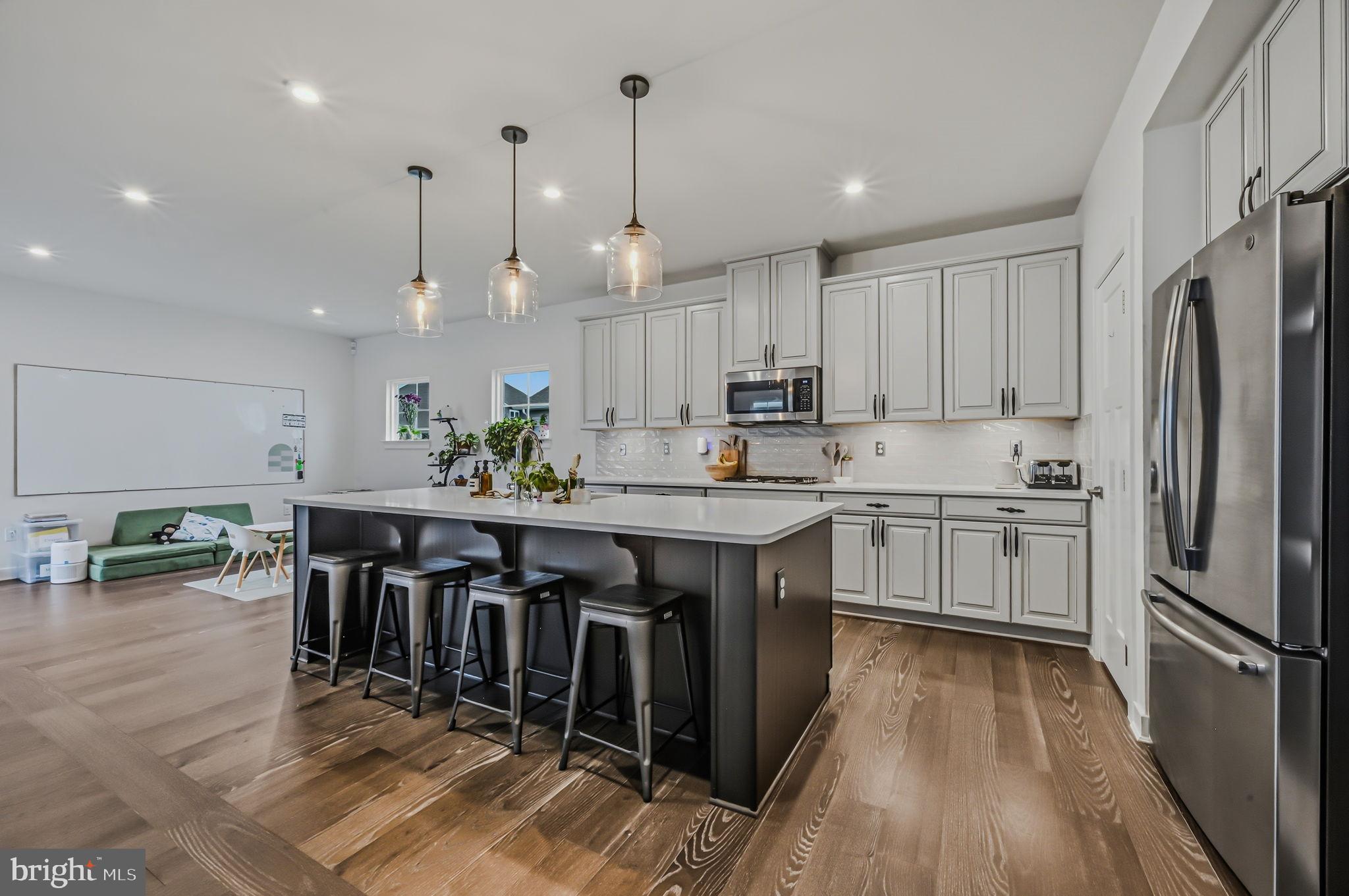 PARKSIDE - Residential