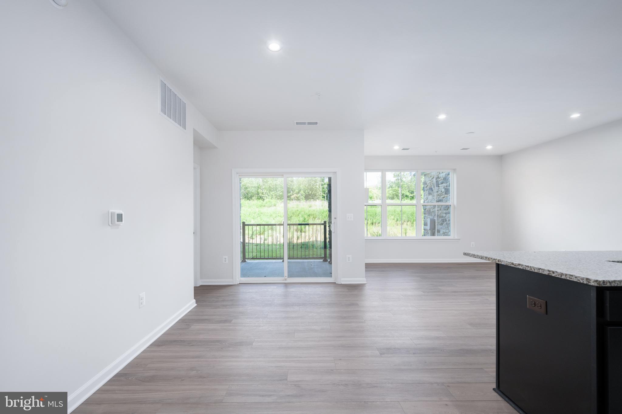 EMBREY MILL - Residential