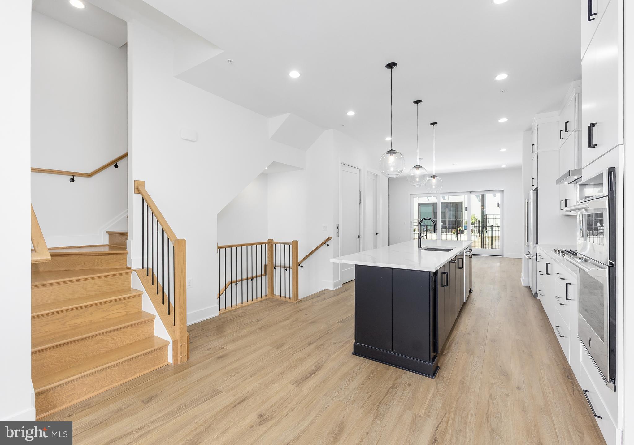 CHEVY CHASE CROSSING - Residential