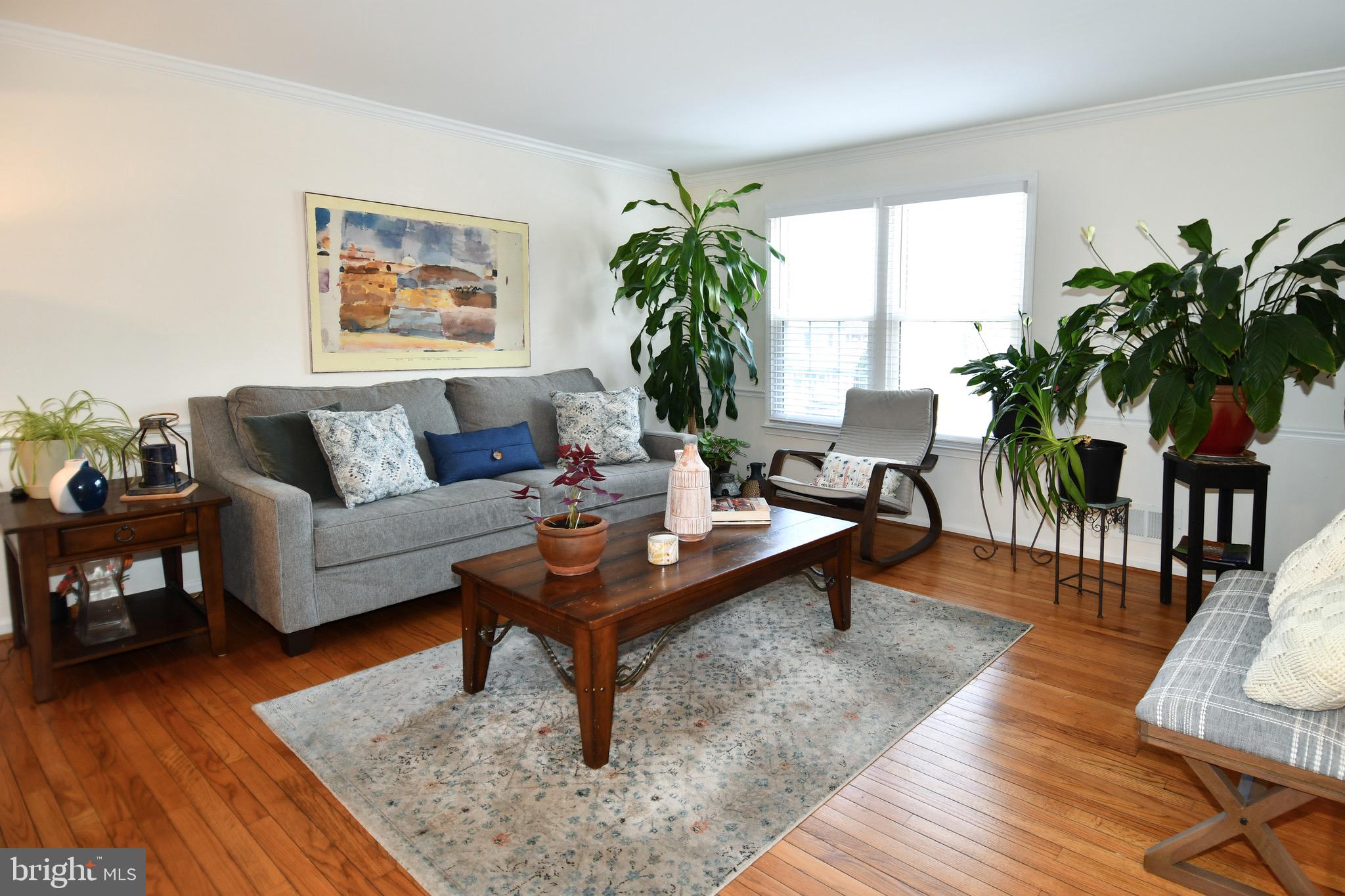 SHADY GROVE VILLAGE - Residential