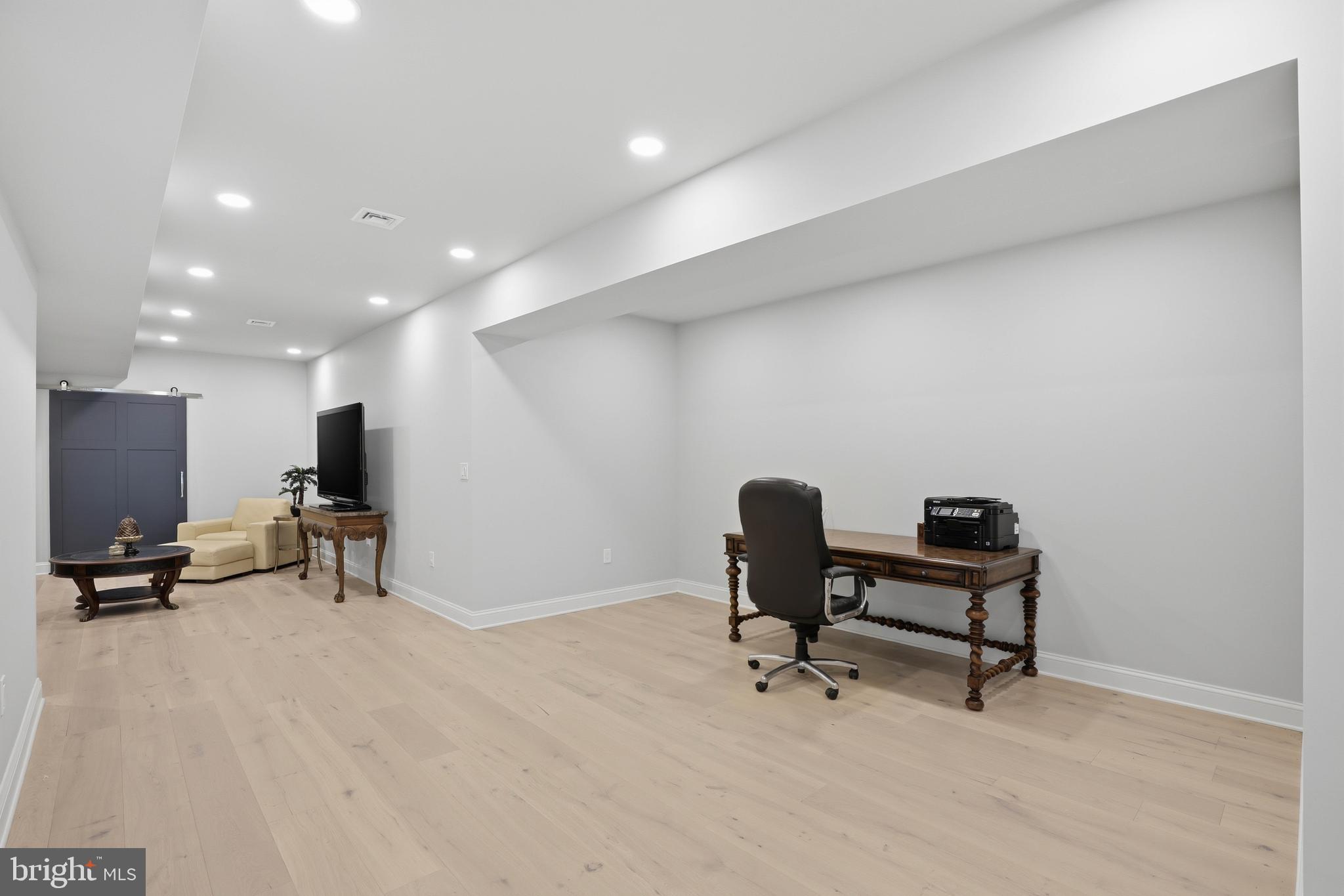 SPRING HAVEN - Residential