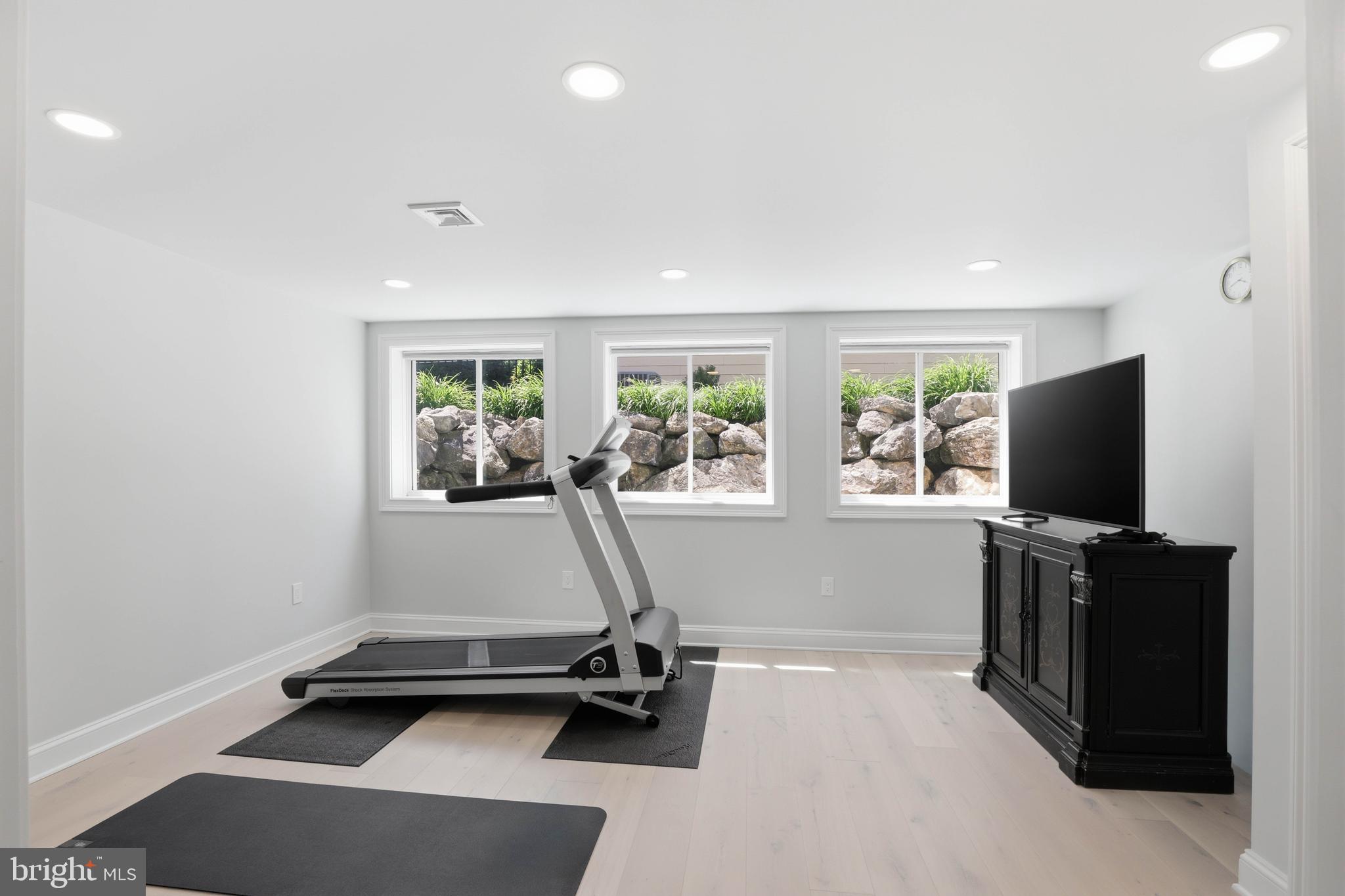 SPRING HAVEN - Residential