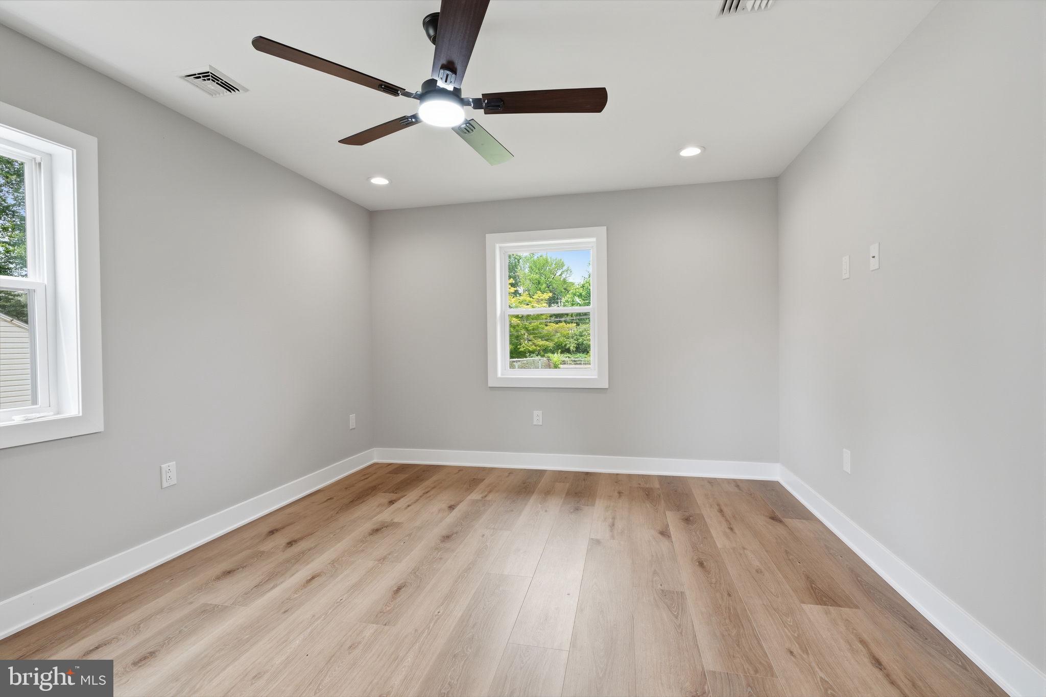 FAIRLESS HILLS - Residential