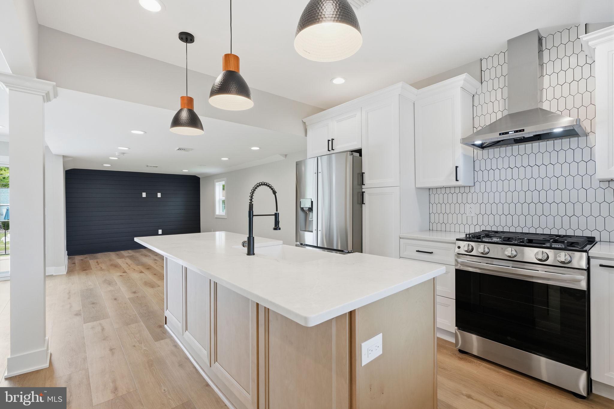 FAIRLESS HILLS - Residential