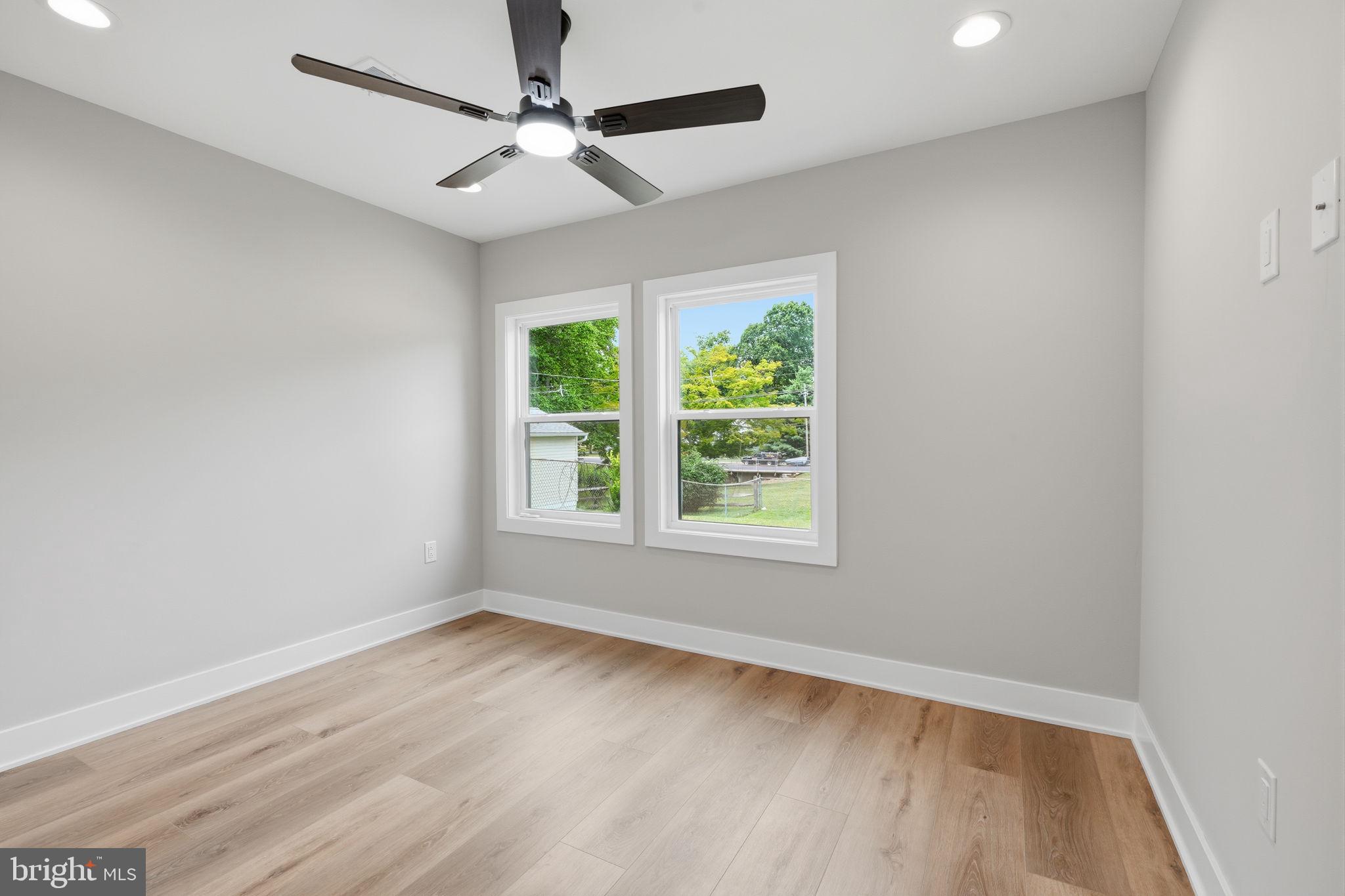 FAIRLESS HILLS - Residential