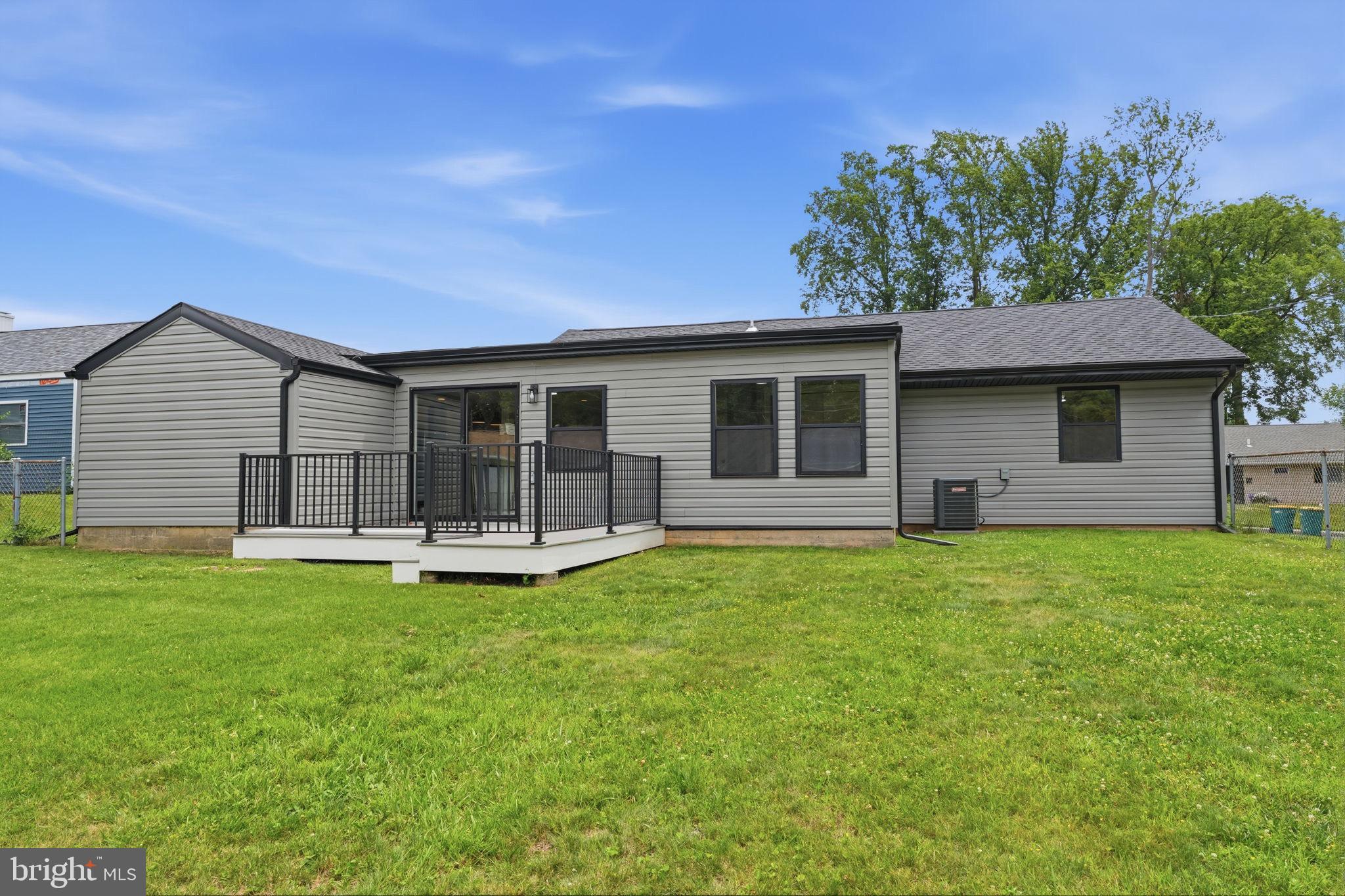 FAIRLESS HILLS - Residential
