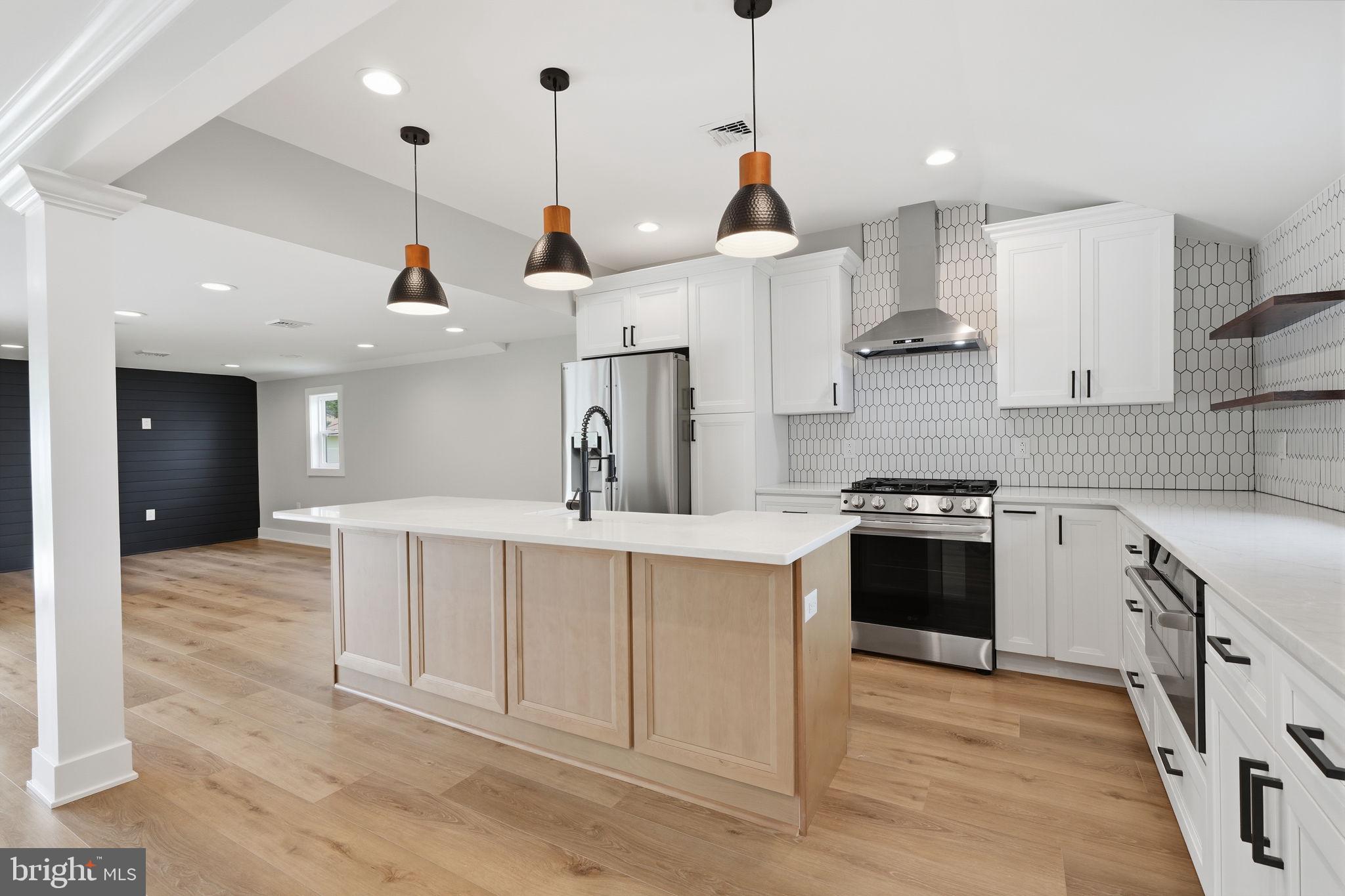 FAIRLESS HILLS - Residential