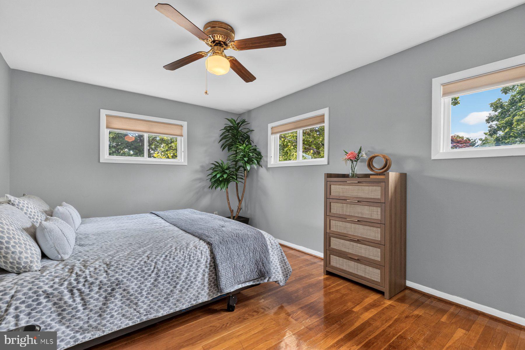 WESTVIEW PARK - Residential
