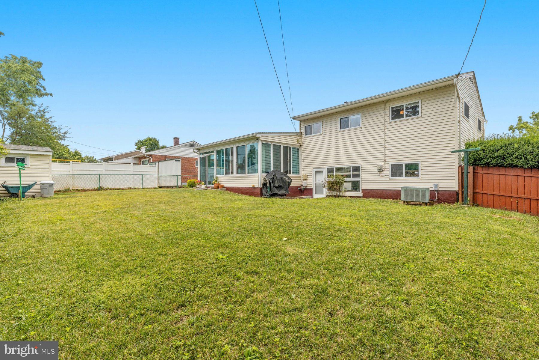 WESTVIEW PARK - Residential
