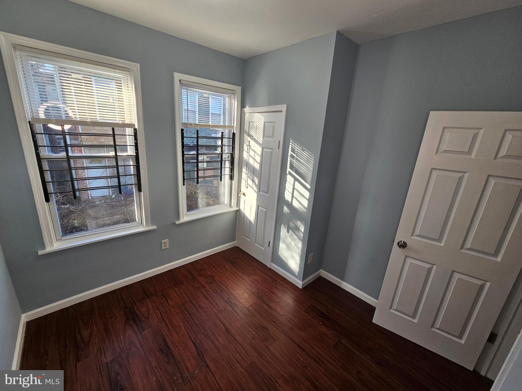 STRAWBERRY MANSION - Residential