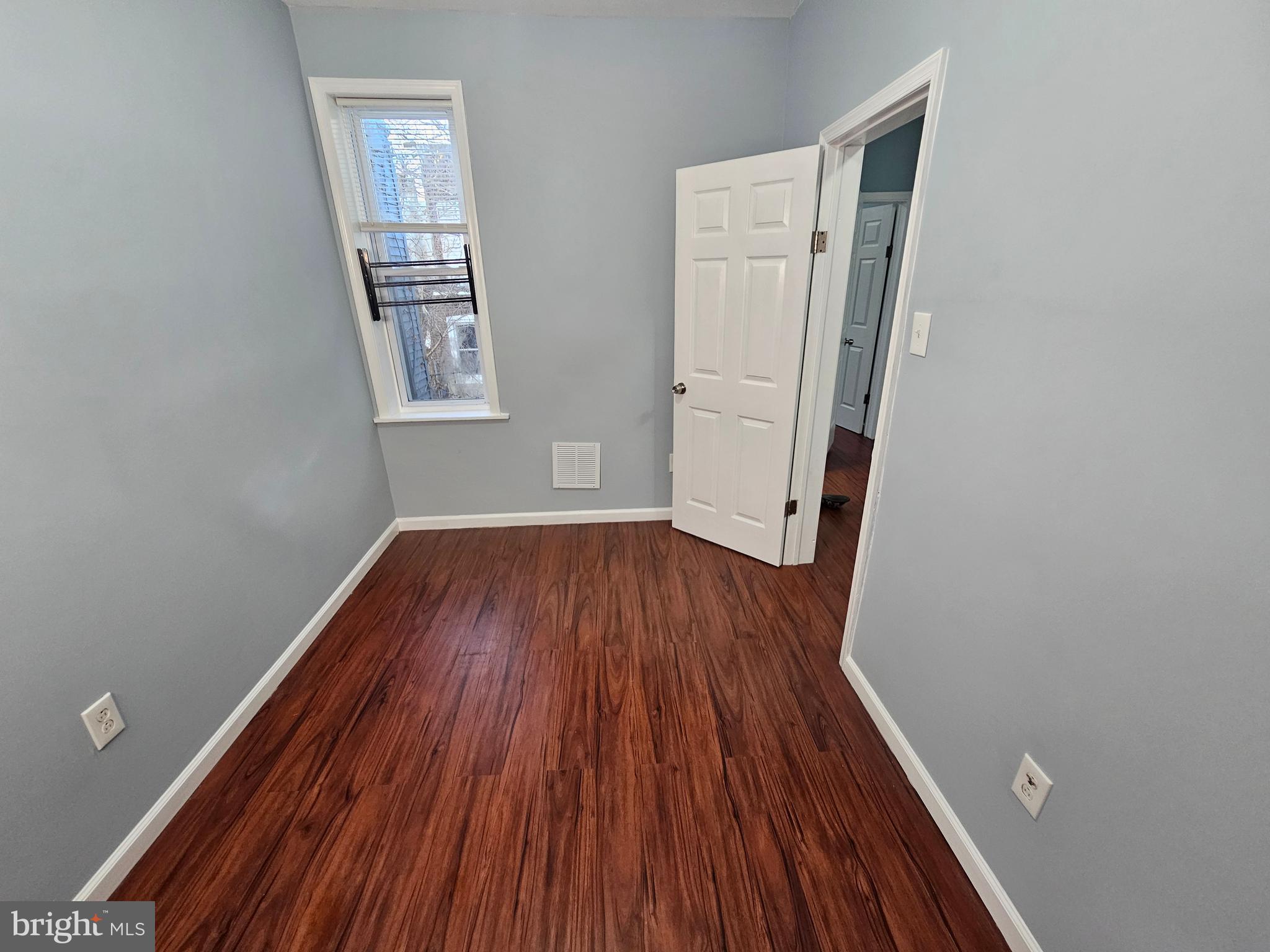 STRAWBERRY MANSION - Residential