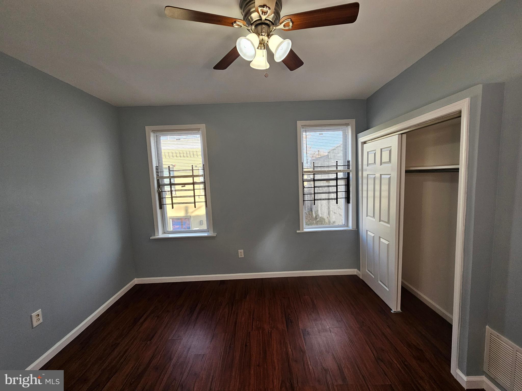 STRAWBERRY MANSION - Residential