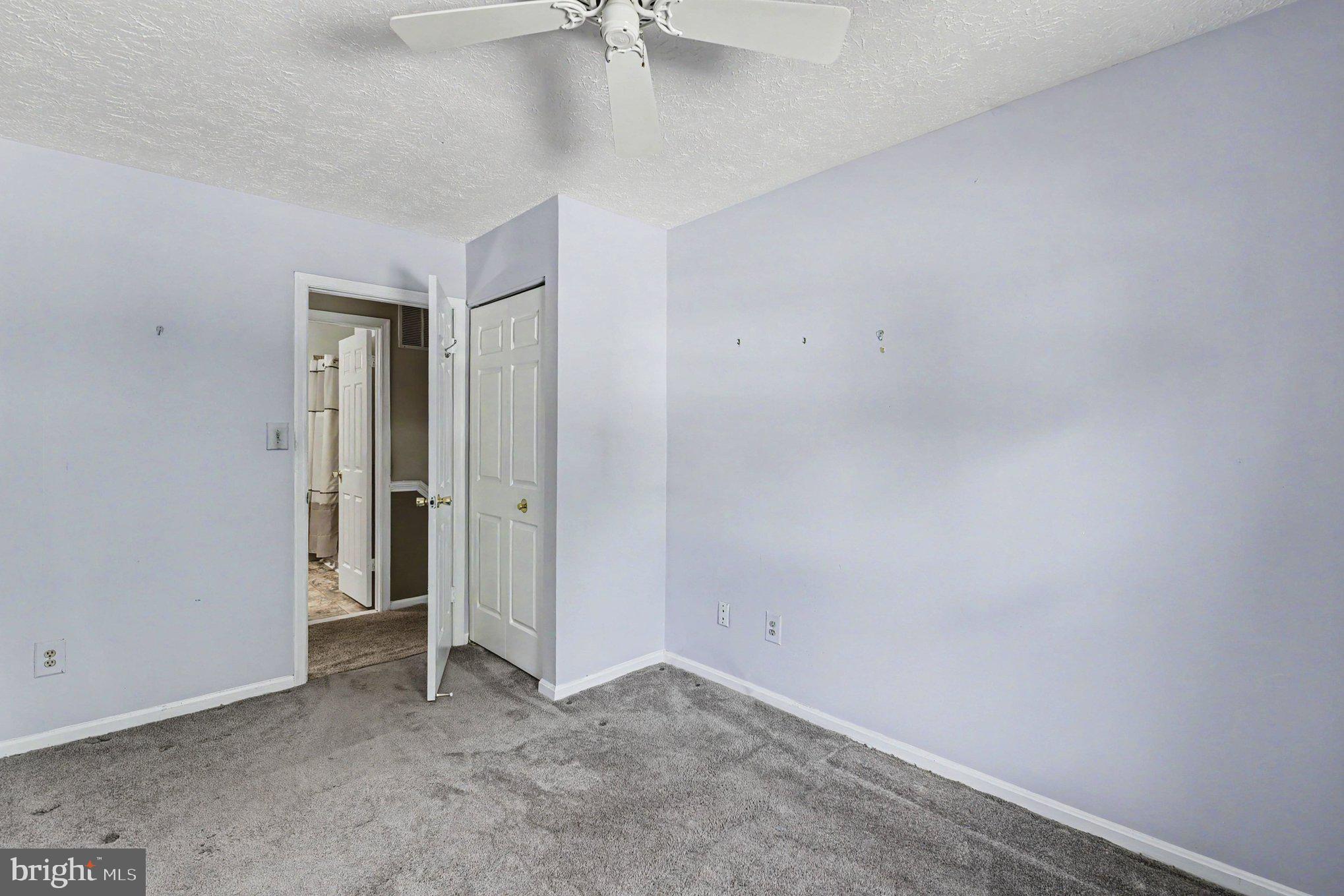 OAK HURST - Residential