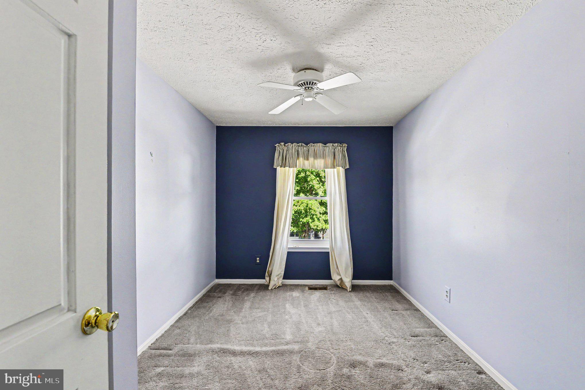 OAK HURST - Residential