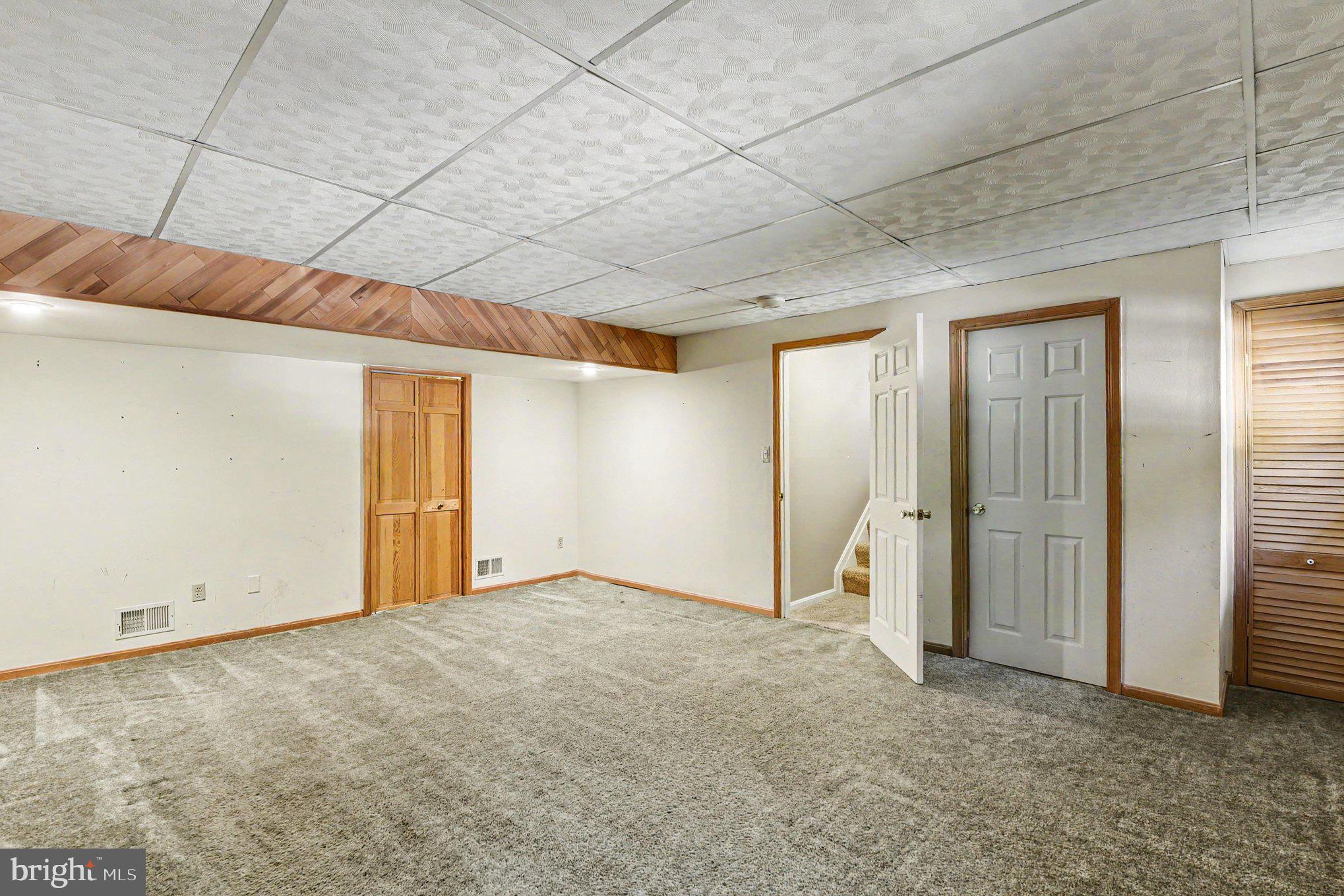 OAK HURST - Residential