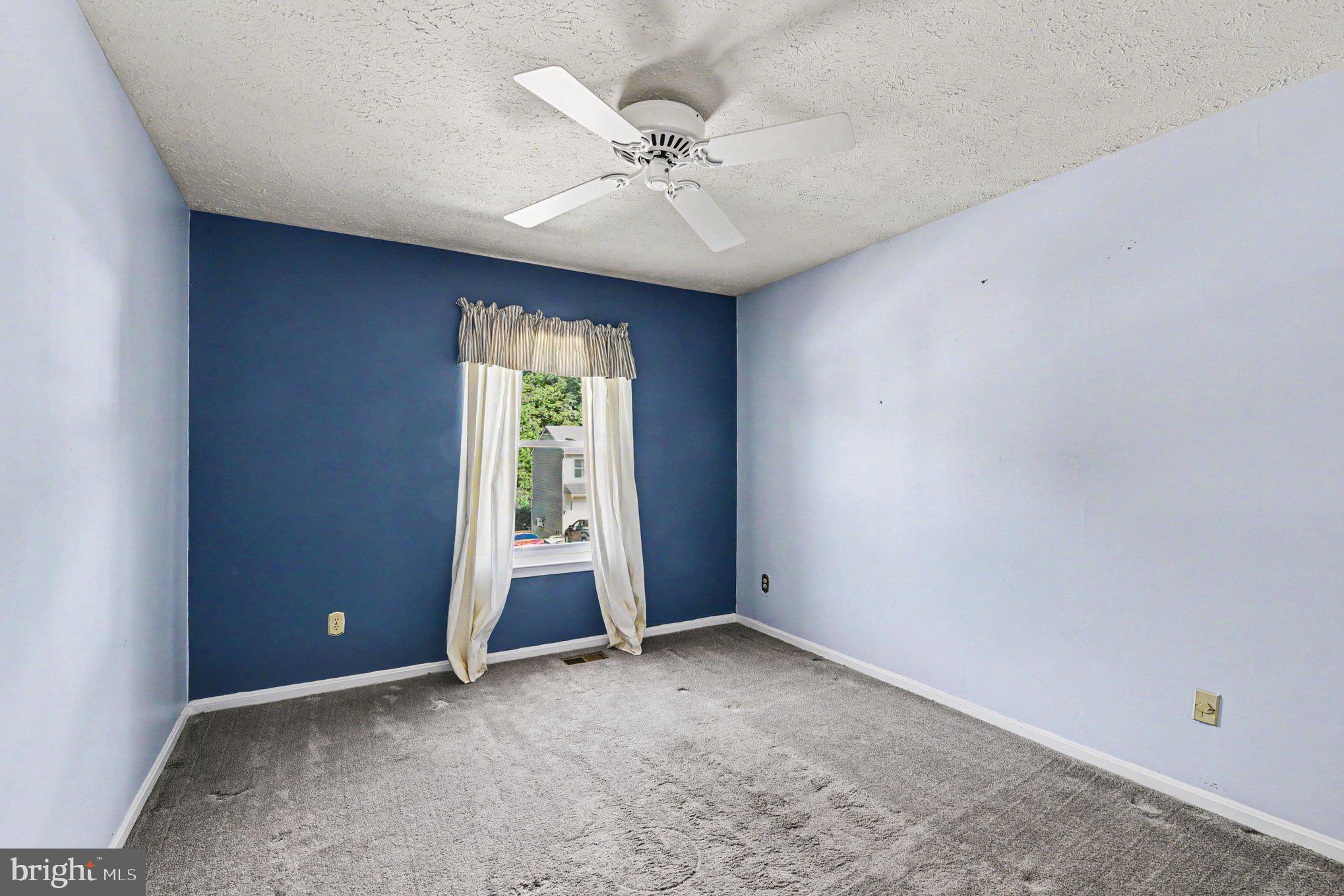 OAK HURST - Residential