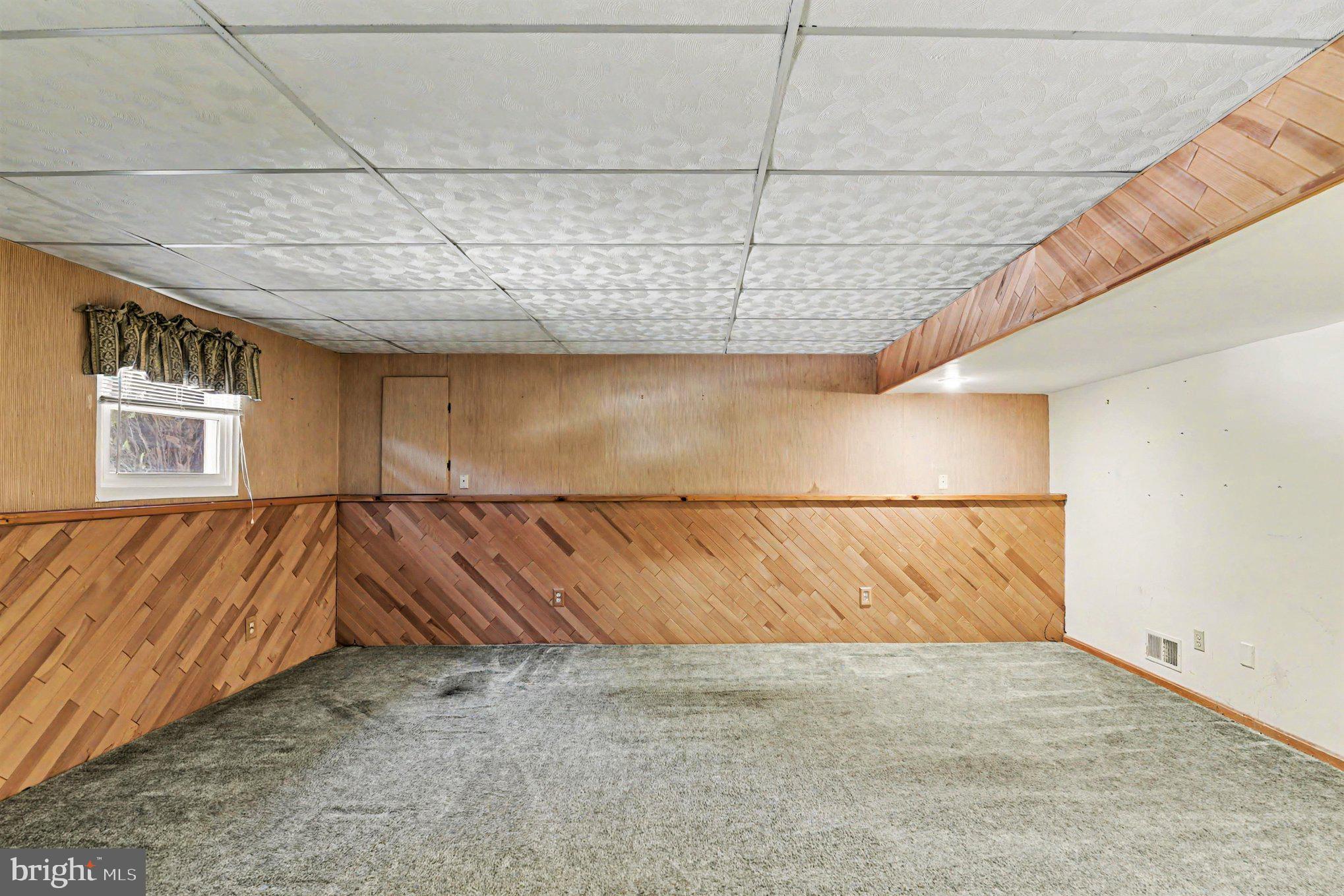 OAK HURST - Residential
