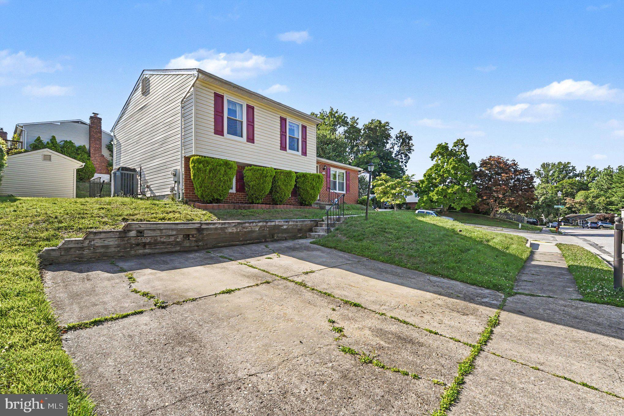 OAK HURST - Residential