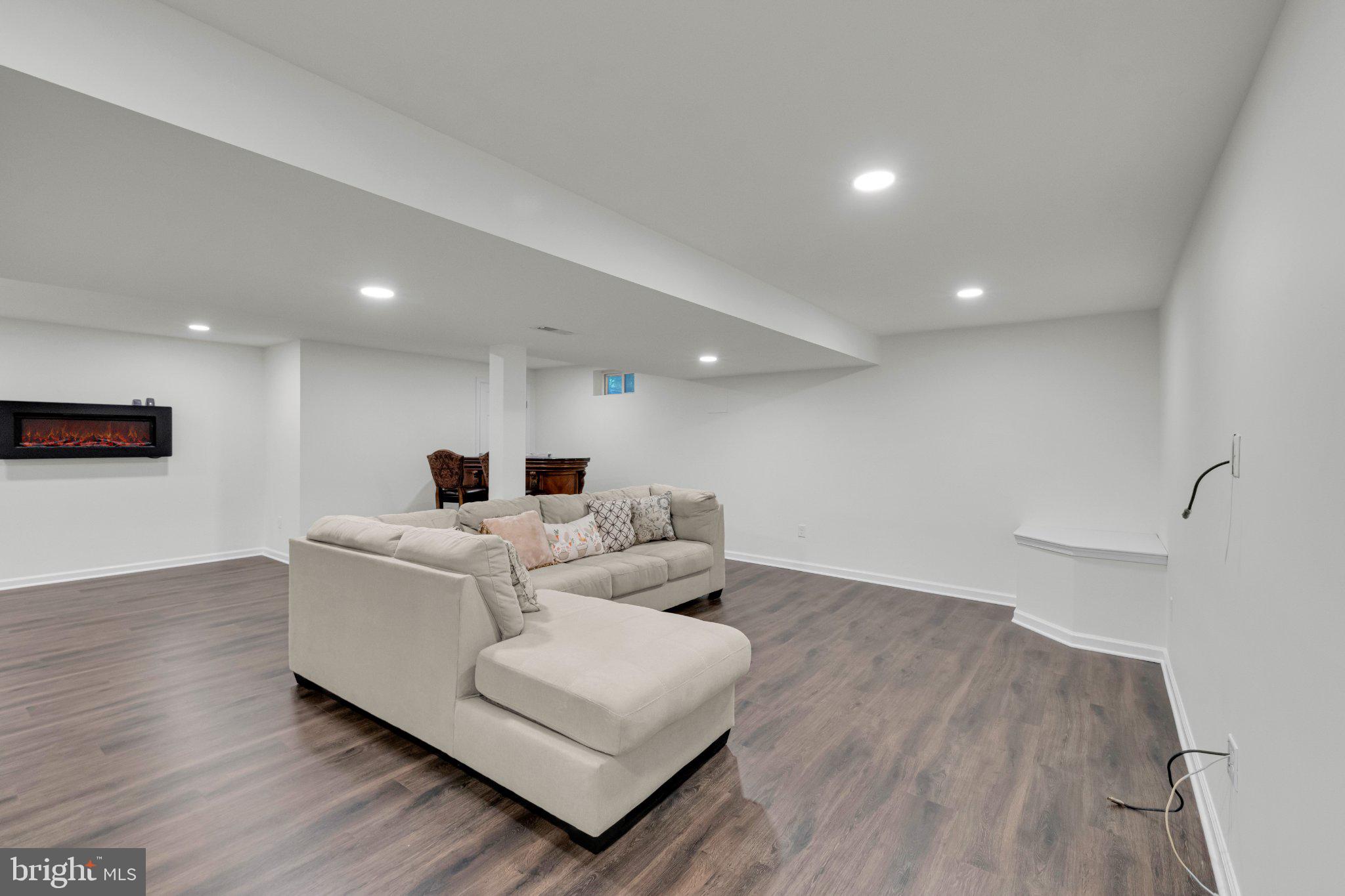 BRAYTON GARDENS IL - Residential