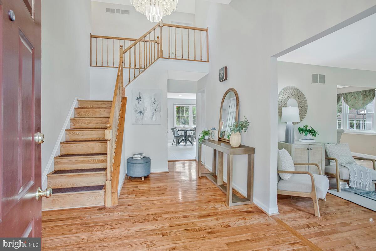 BURLEIGH MANOR - Residential