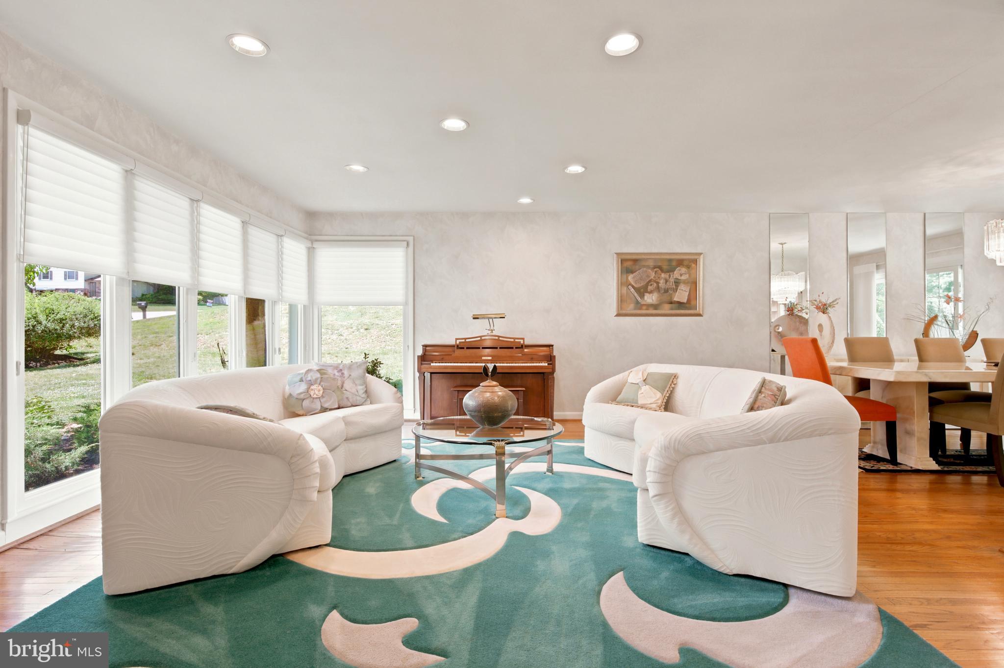JUNE MEADOWS - Residential