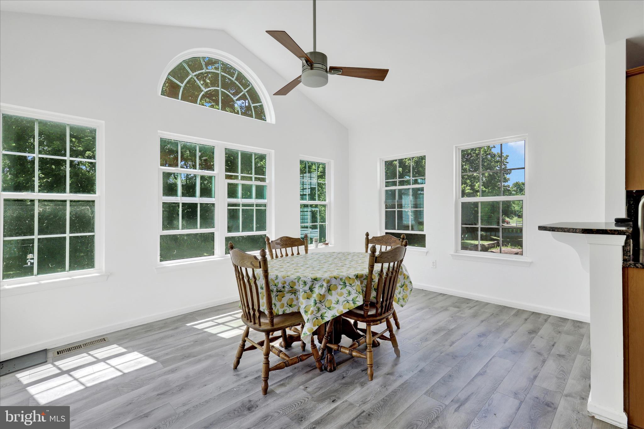 SPRING RUN ESTATES - Residential