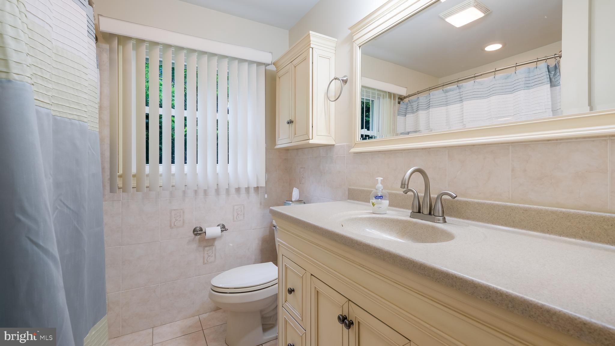 MEADOWBROOK - Residential
