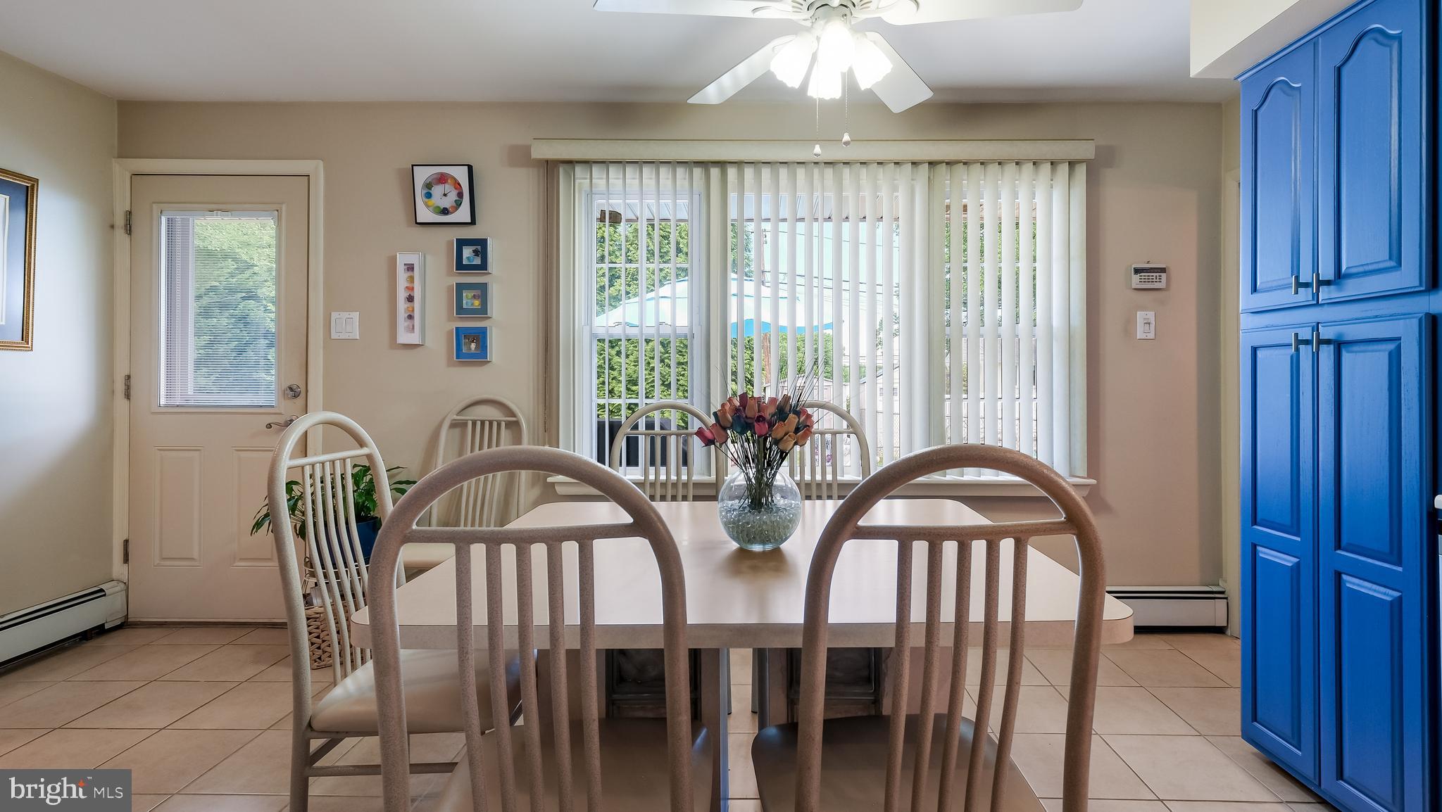 MEADOWBROOK - Residential