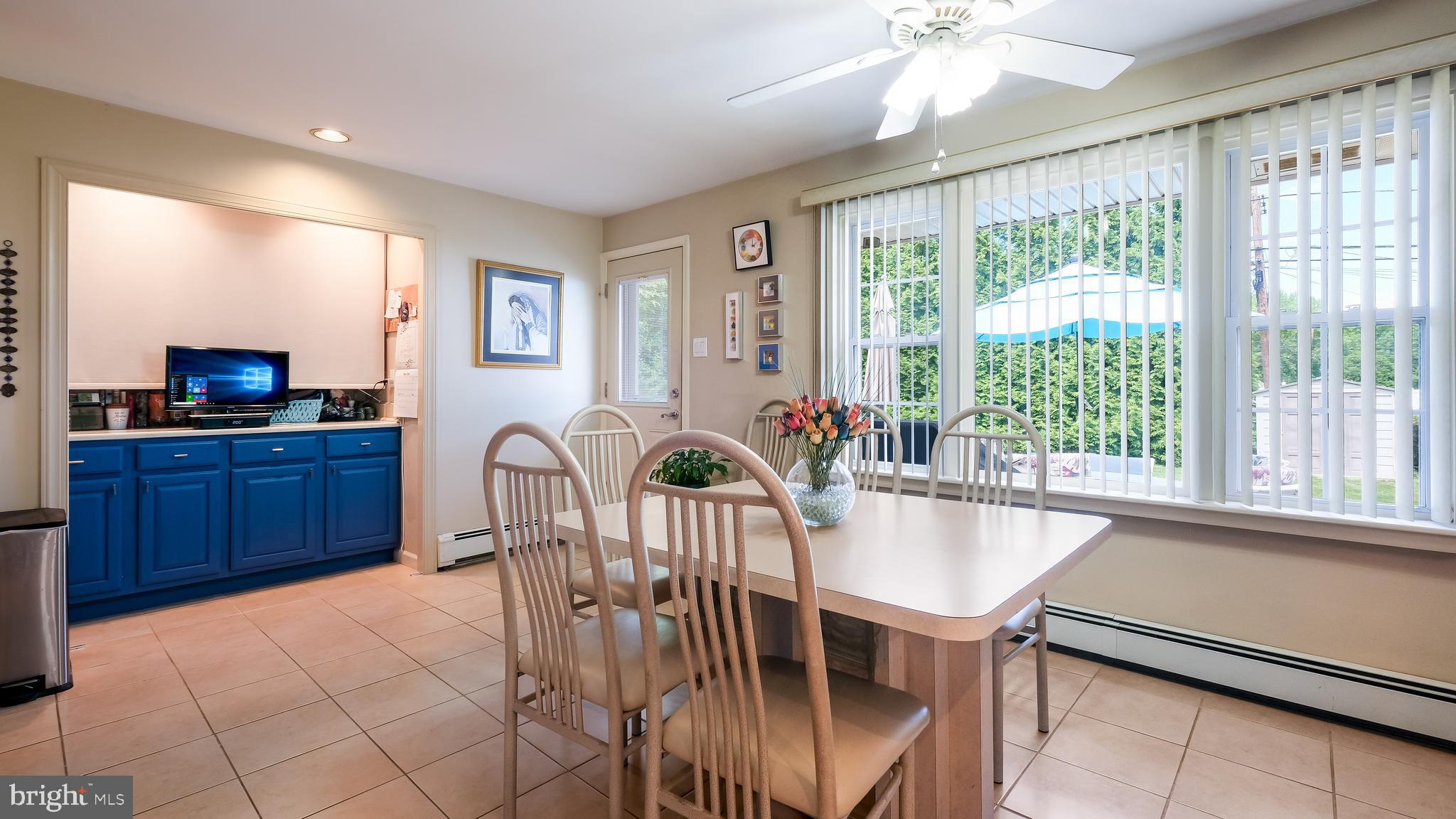 MEADOWBROOK - Residential