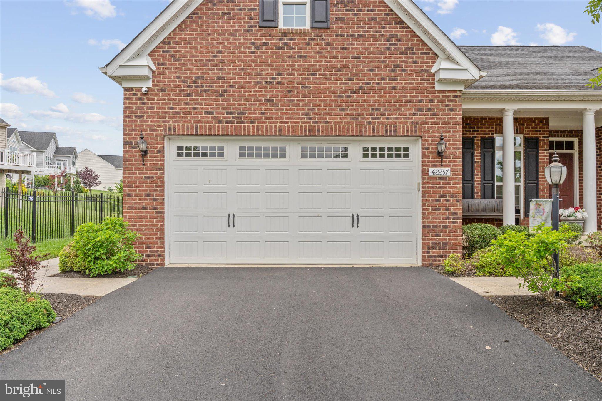 MARBURY - Residential