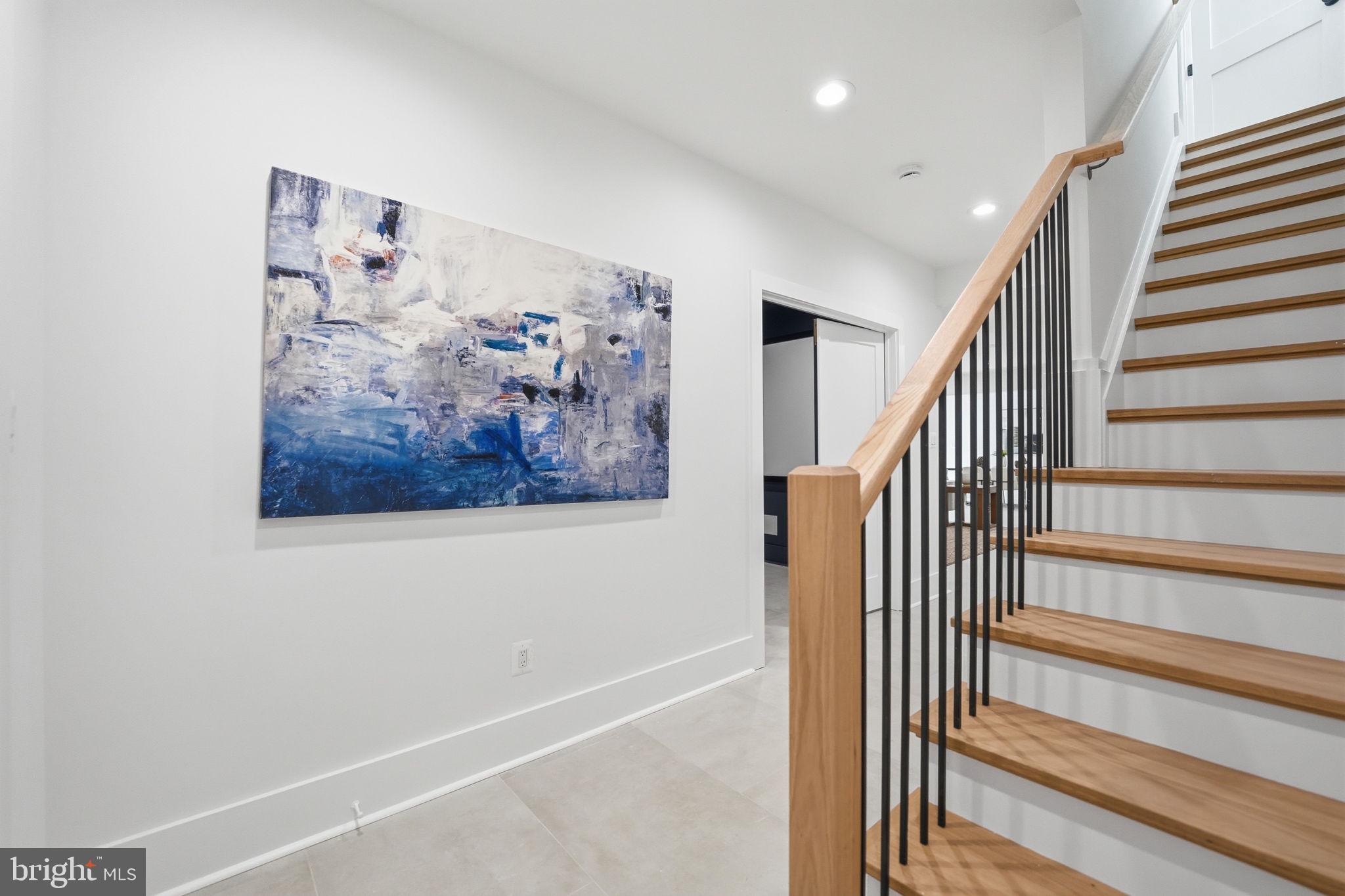BRANDON VILLAGE - Residential