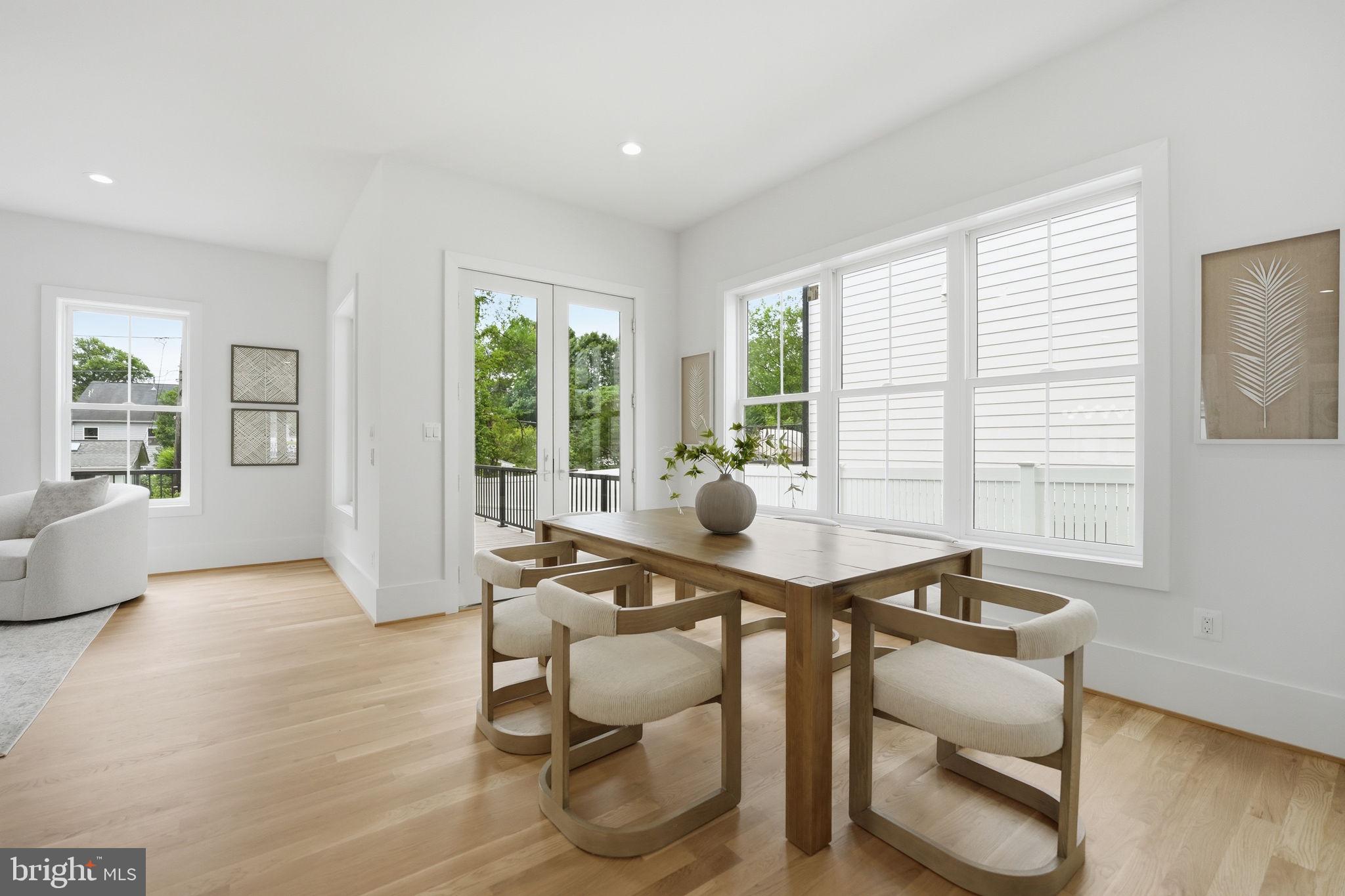 BRANDON VILLAGE - Residential