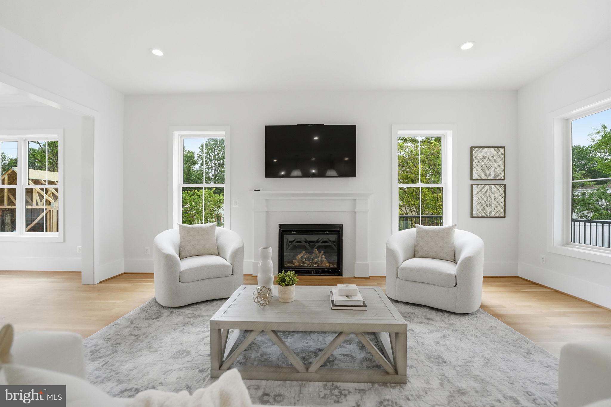 BRANDON VILLAGE - Residential
