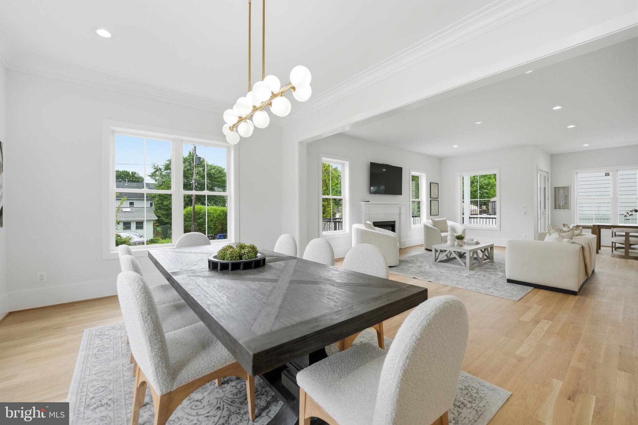 BRANDON VILLAGE - Residential
