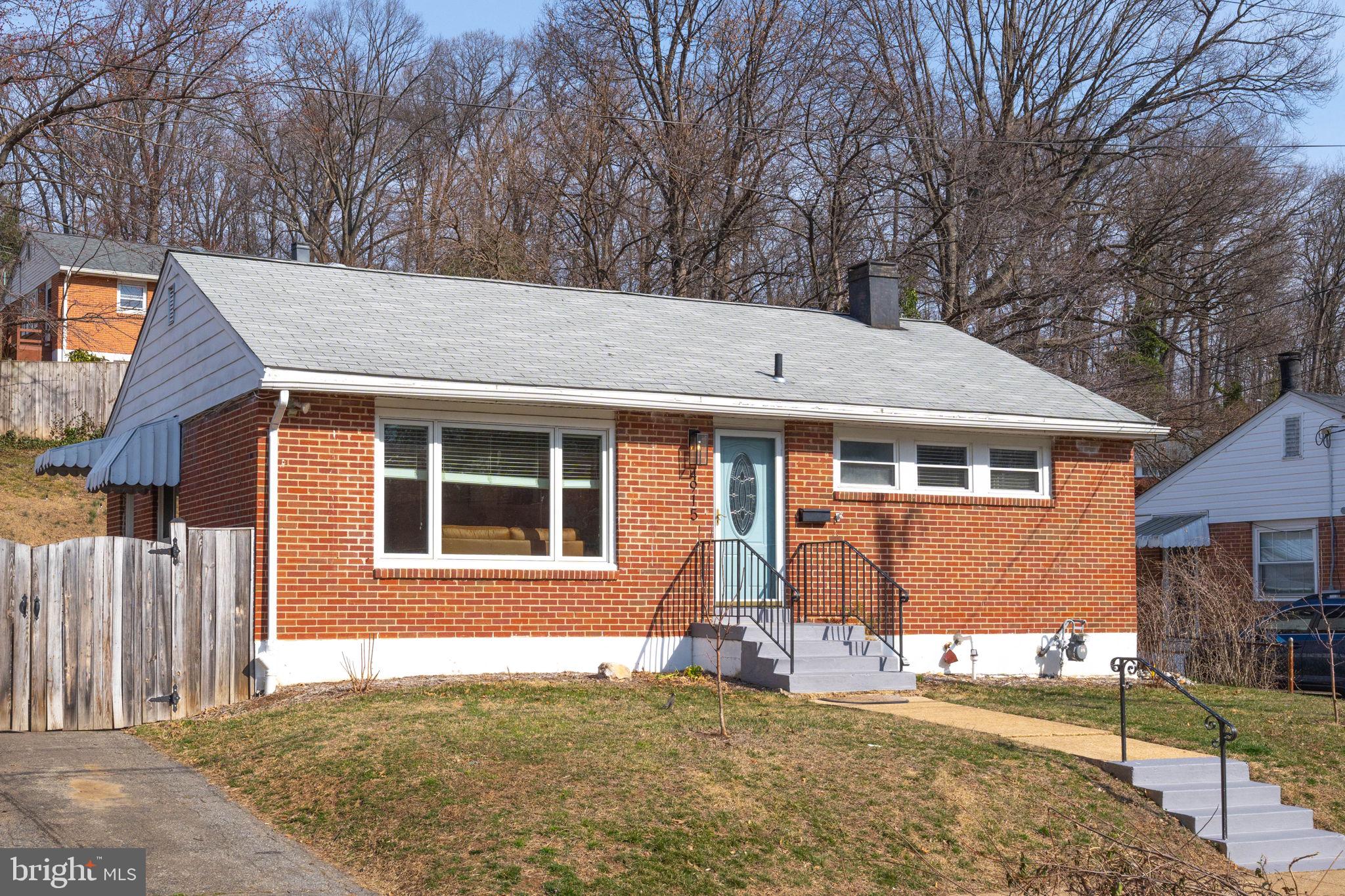 CLAREMONT - Residential