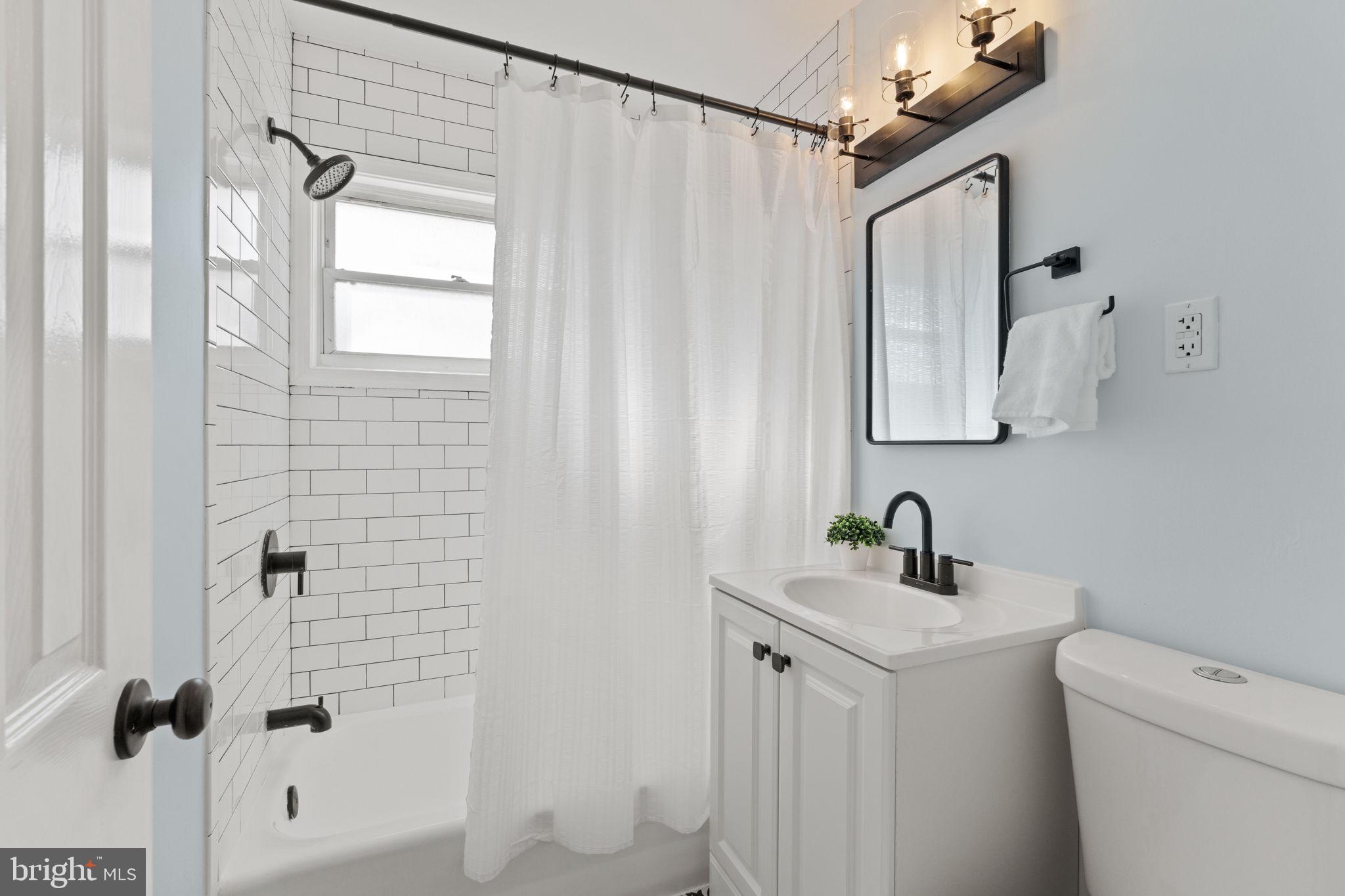 CLAREMONT - Residential