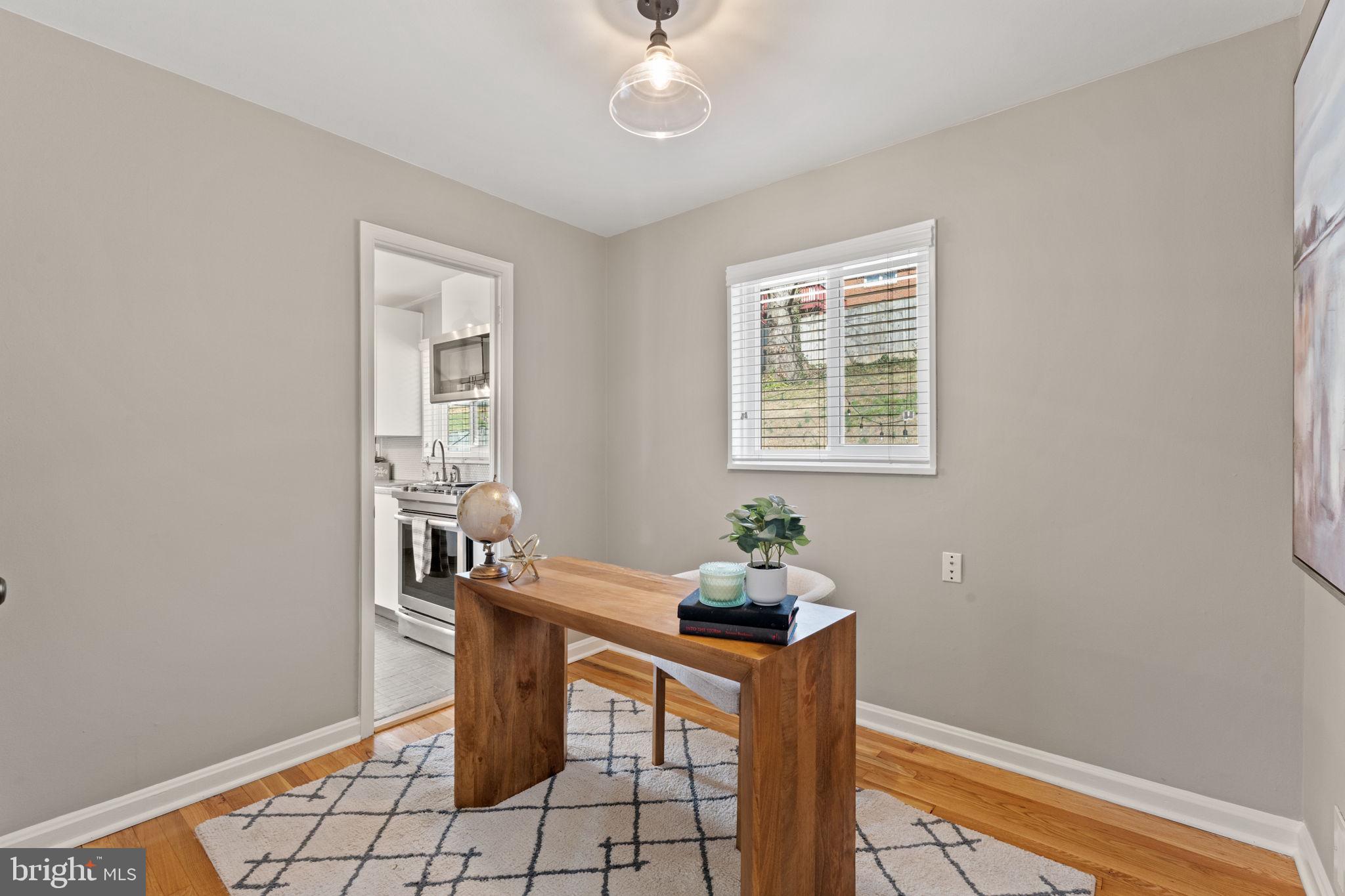CLAREMONT - Residential