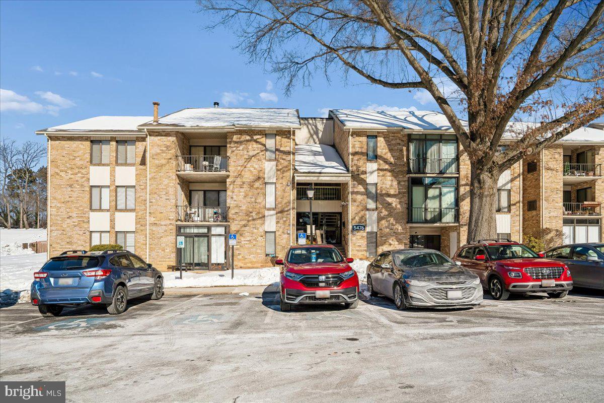 VILLAGE OF HARPERS CHOICE - Residential